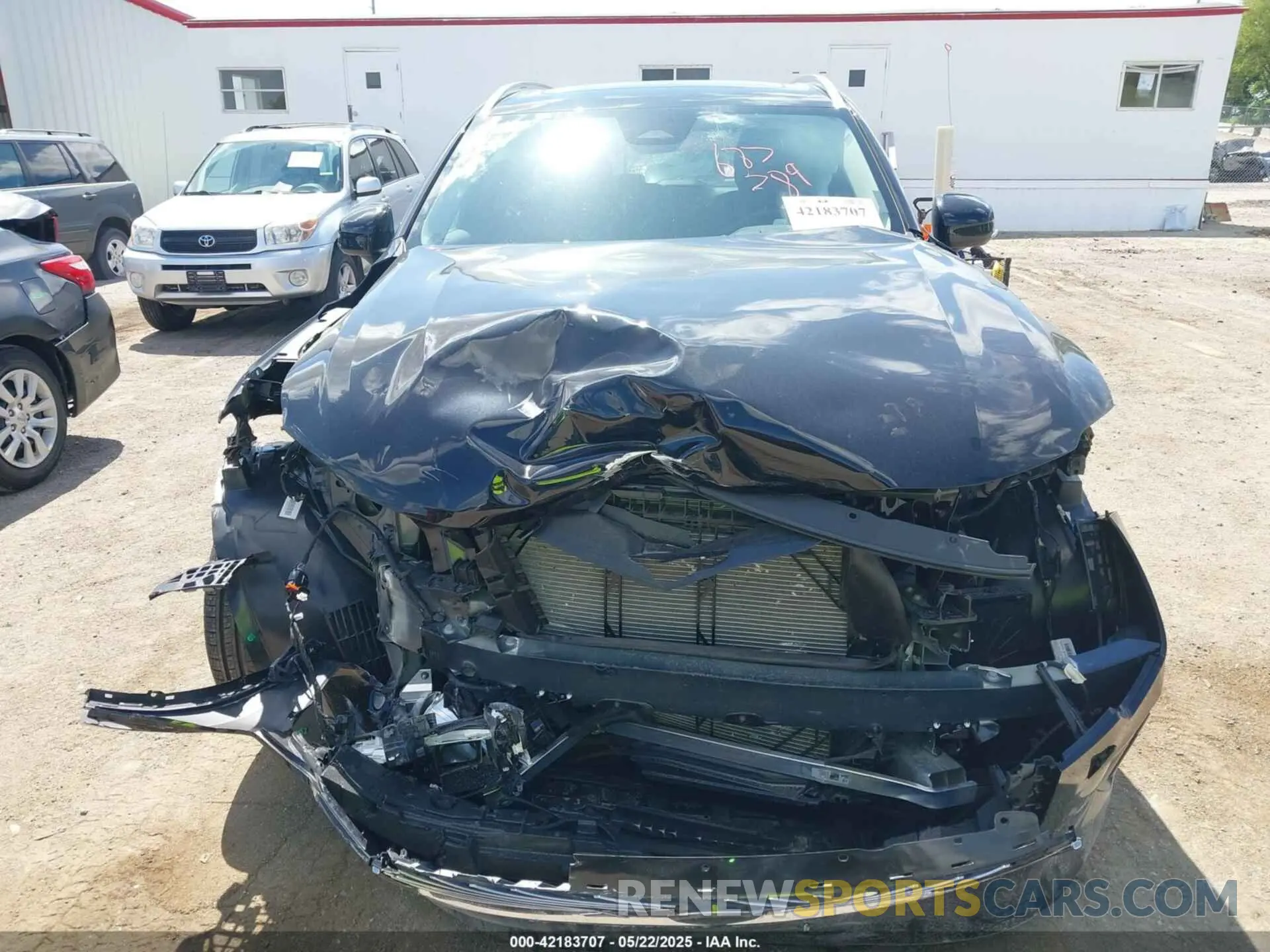 13 Photograph of a damaged car YV4062JB6S1373774 VOLVO XC90 2025