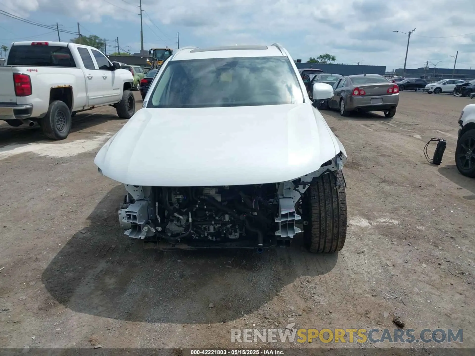 12 Photograph of a damaged car YV4062PB8S1351721 VOLVO XC90 2025