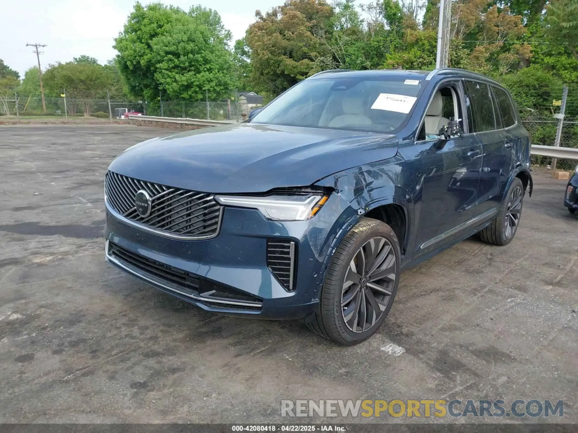 2 Photograph of a damaged car YV4062PG4S1349248 VOLVO XC90 2025