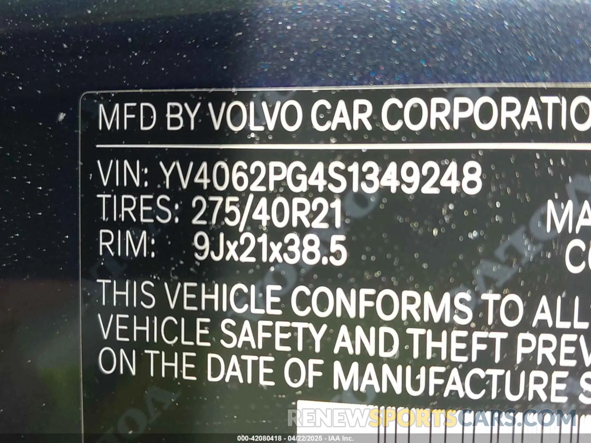 9 Photograph of a damaged car YV4062PG4S1349248 VOLVO XC90 2025