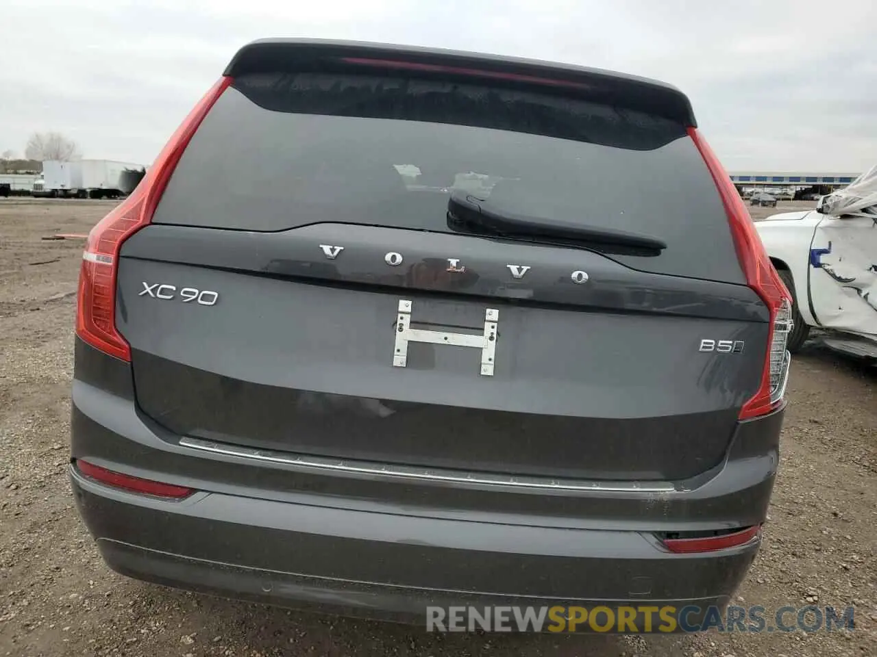 6 Photograph of a damaged car YV4L12PK9P1907411 VOLVO XC90 CORE 2023