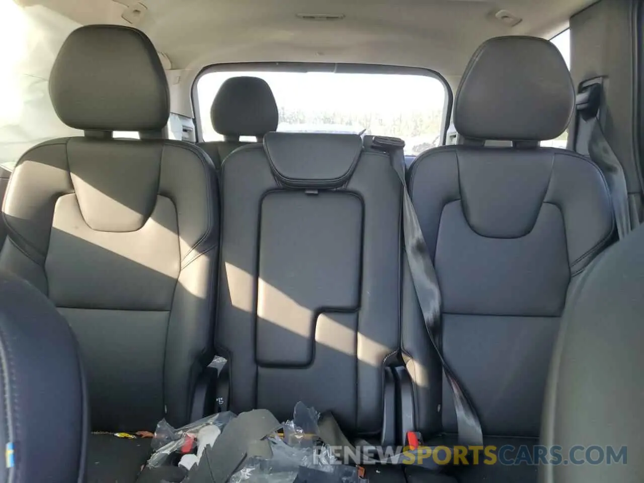 10 Photograph of a damaged car YV4L12PK7R1183818 VOLVO XC90 CORE 2024