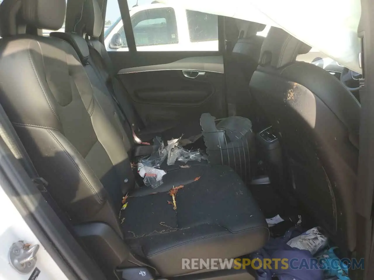 11 Photograph of a damaged car YV4L12PK7R1183818 VOLVO XC90 CORE 2024