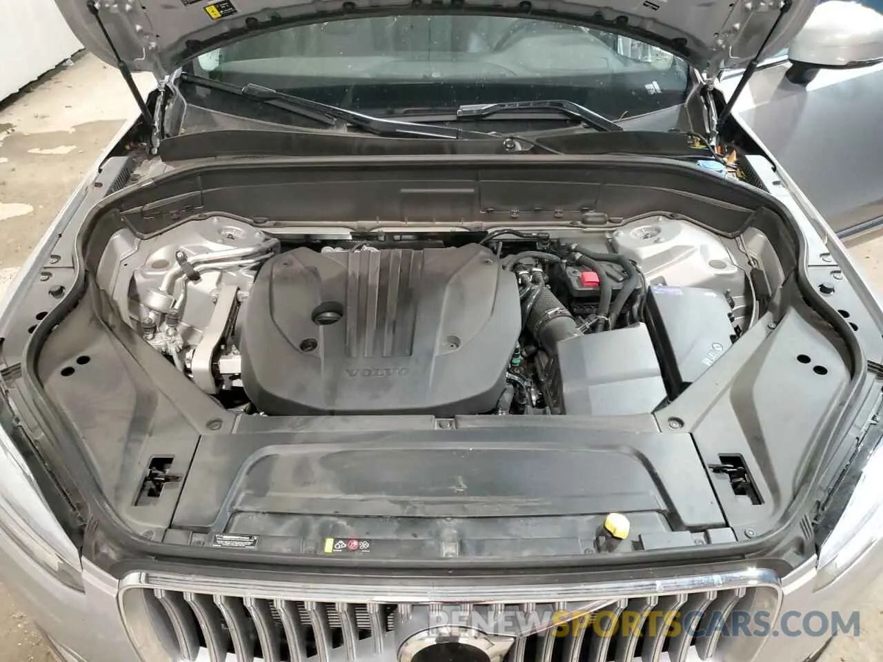 12 Photograph of a damaged car YV4M12PJ6S1335184 VOLVO XC90 CORE 2025