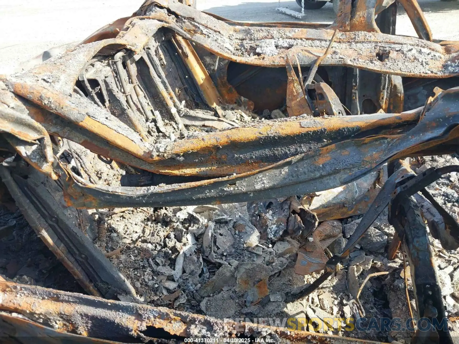 8 Photograph of a damaged car YV4BR0CL1K1515622 VOLVO XC90 HYBRID 2019