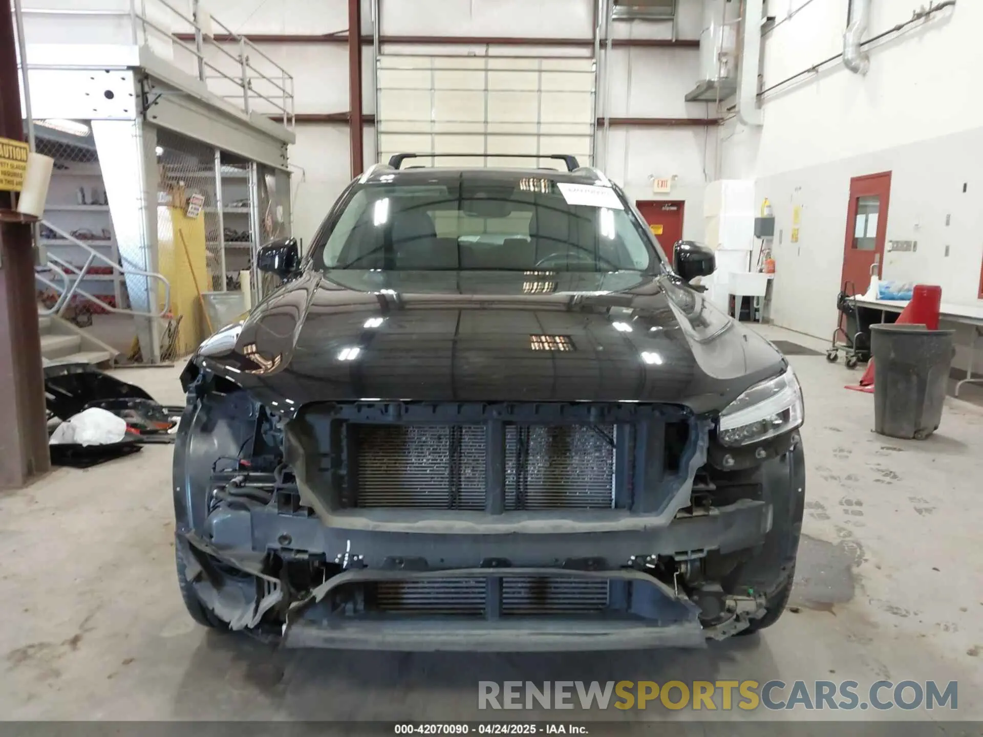 13 Photograph of a damaged car YV4BR00K9L1594955 VOLVO XC90 HYBRID 2020