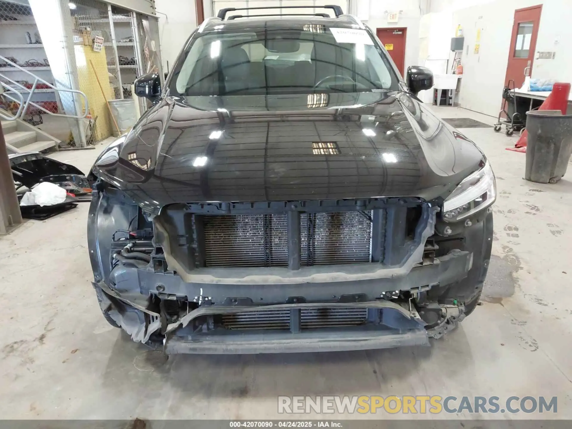 6 Photograph of a damaged car YV4BR00K9L1594955 VOLVO XC90 HYBRID 2020