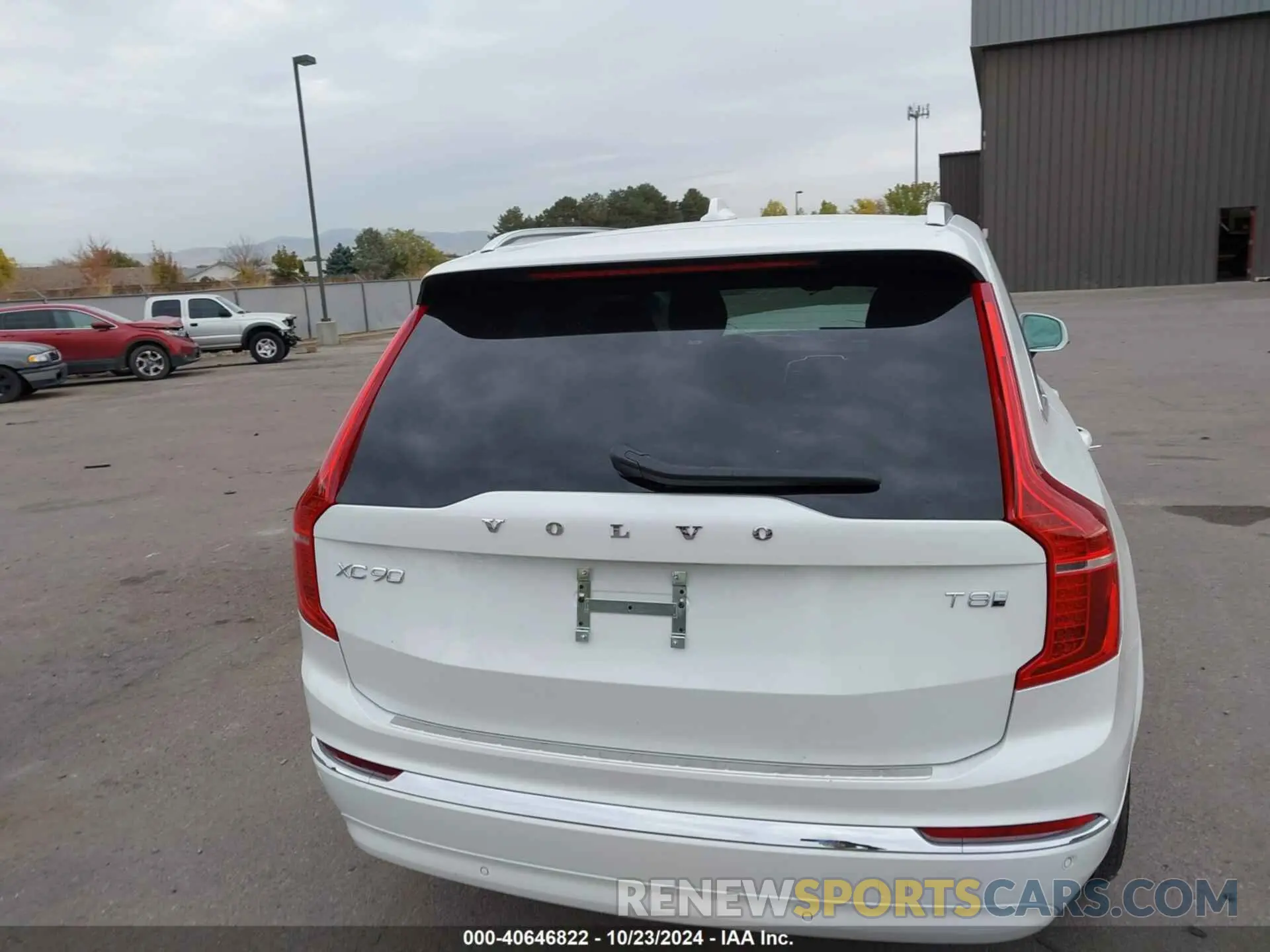 16 Photograph of a damaged car YV4H60JE6S1301040 VOLVO XC90 PLUG-IN HYBRID 2025