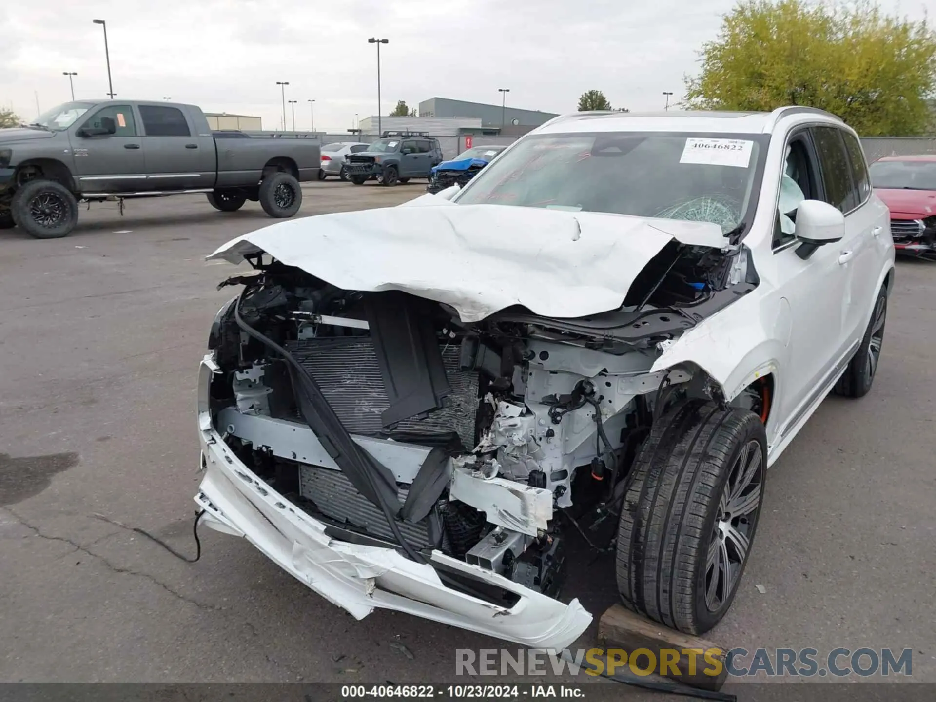 6 Photograph of a damaged car YV4H60JE6S1301040 VOLVO XC90 PLUG-IN HYBRID 2025