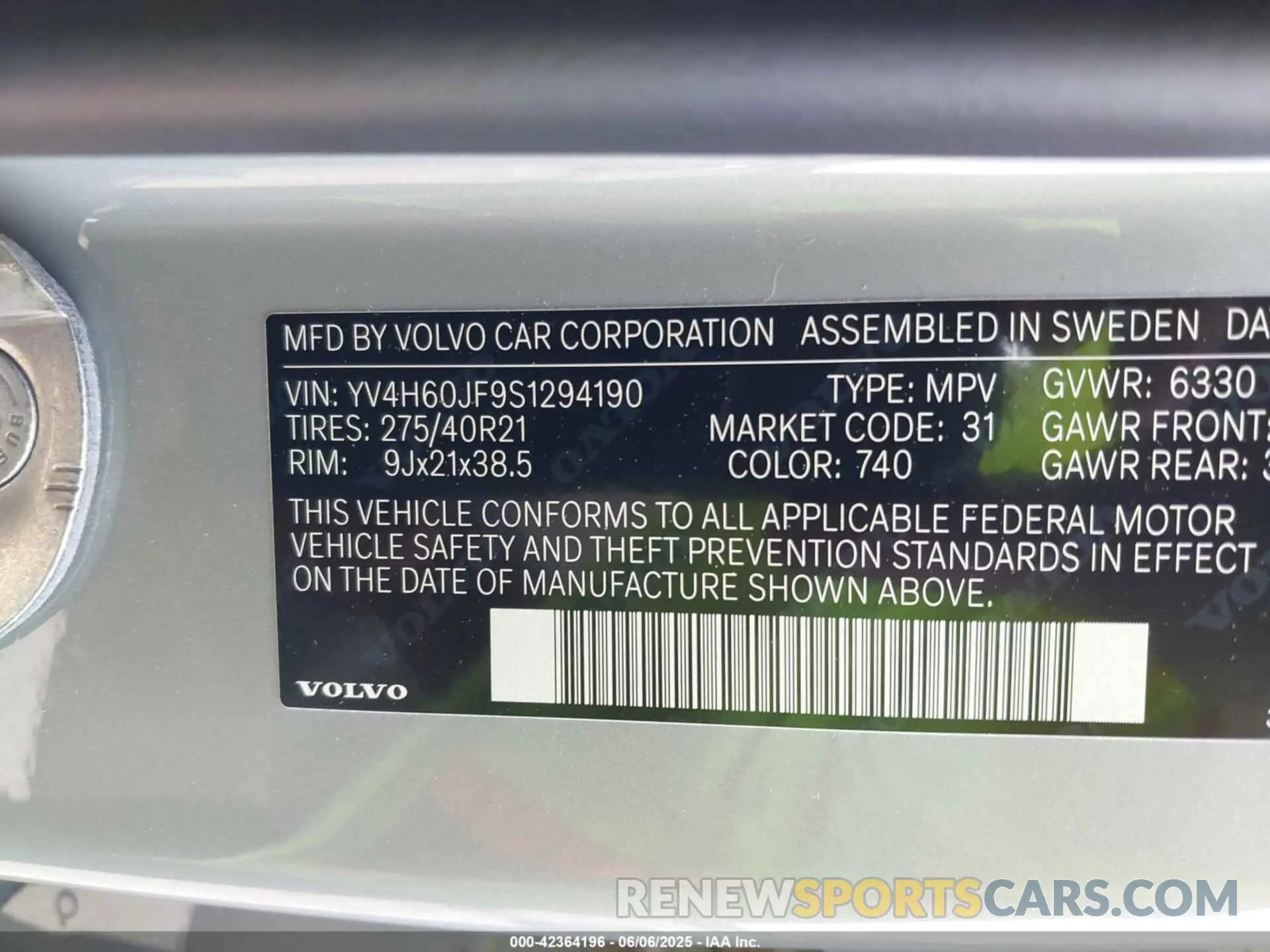 9 Photograph of a damaged car YV4H60JF9S1294190 VOLVO XC90 PLUG-IN HYBRID 2025