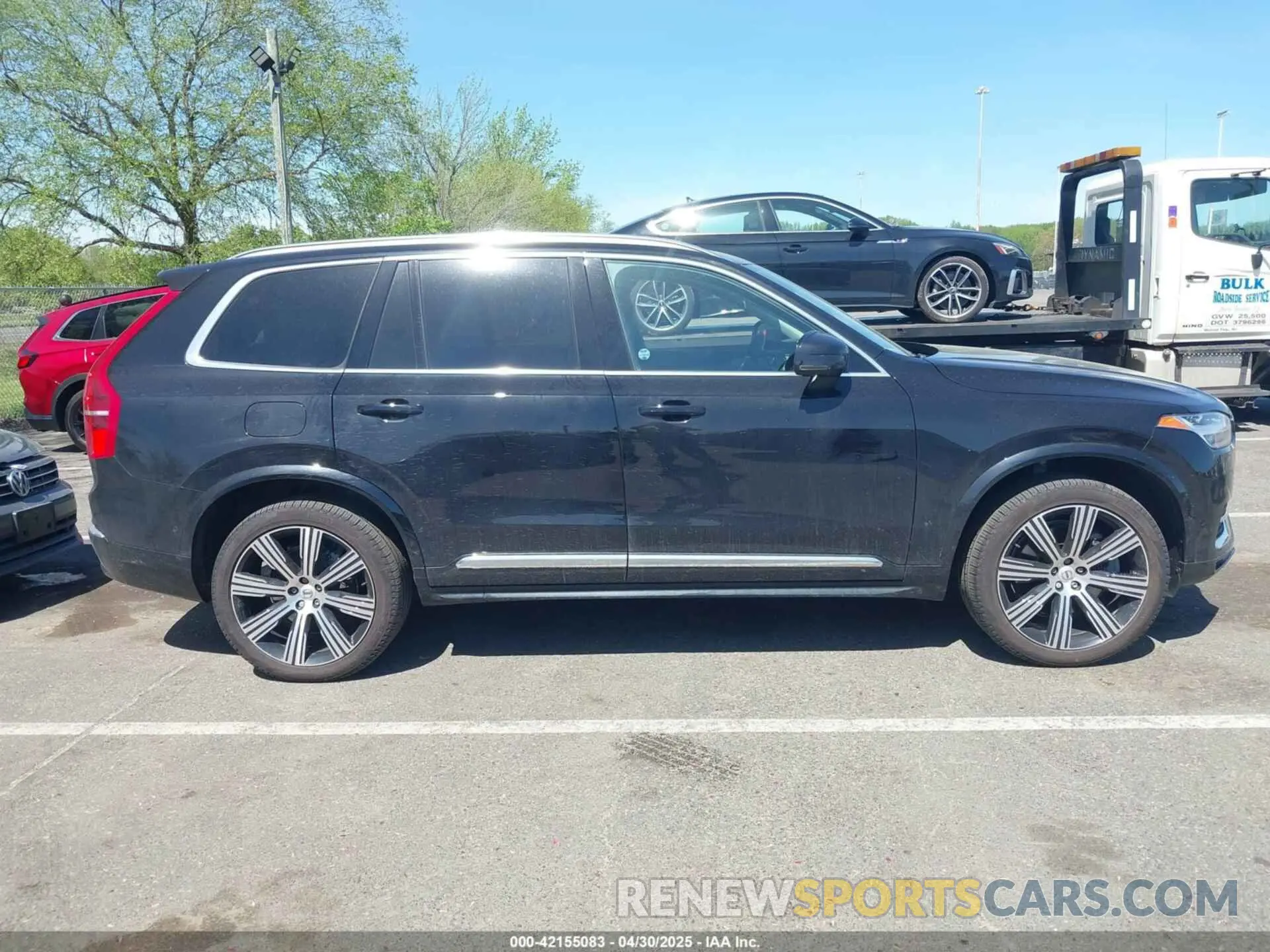 13 Photograph of a damaged car YV4H60PF4S1305975 VOLVO XC90 PLUG-IN HYBRID 2025
