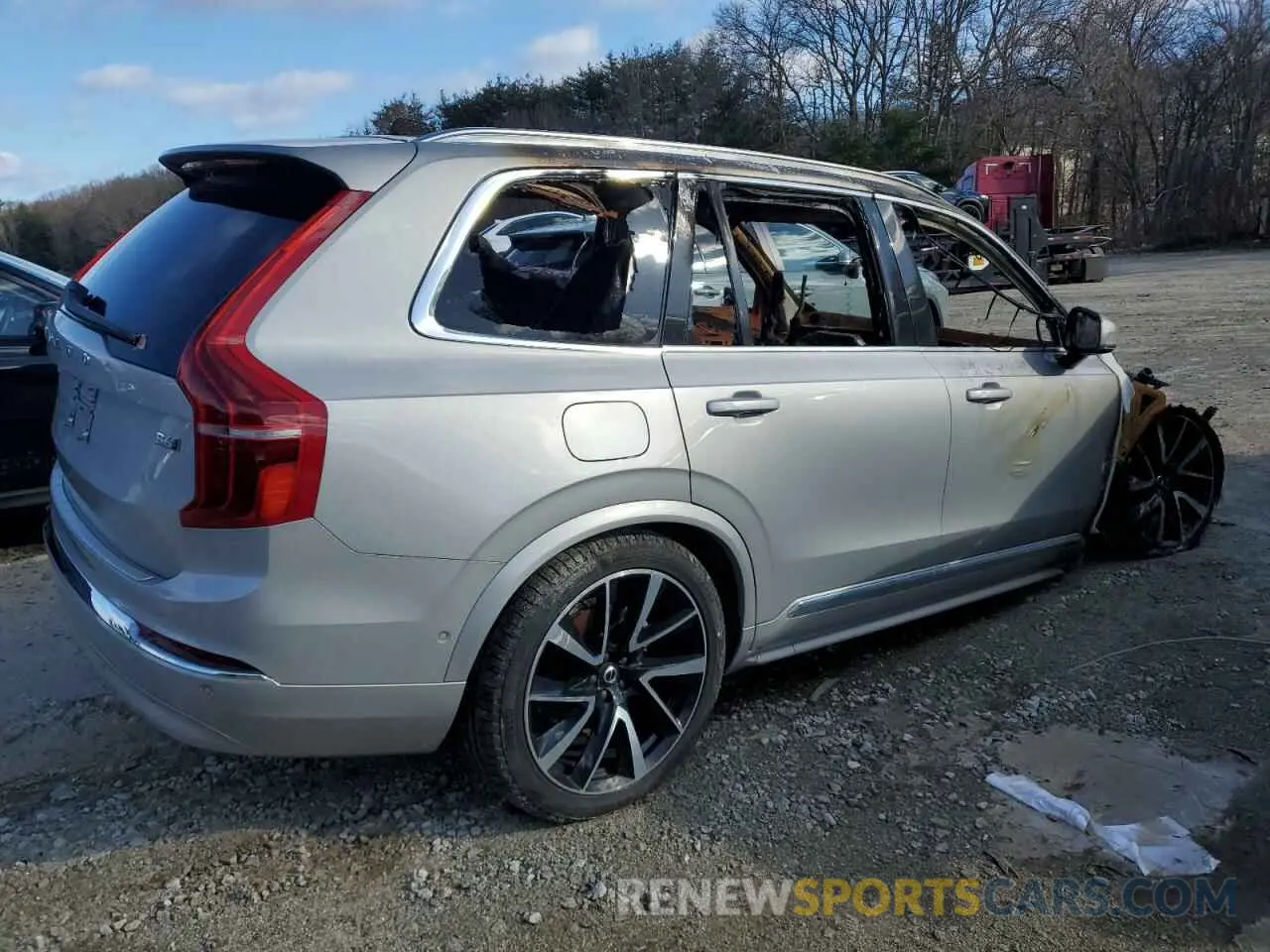 3 Photograph of a damaged car YV40621N4P1924561 VOLVO XC90 PLUS 2023