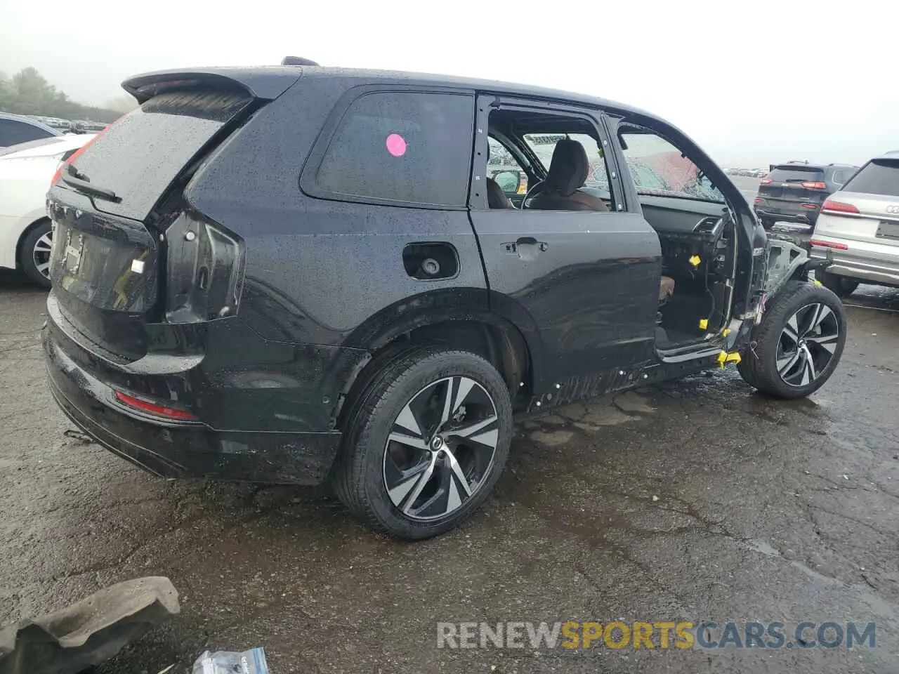 3 Photograph of a damaged car YV4H60CW4P1933578 VOLVO XC90 PLUS 2023