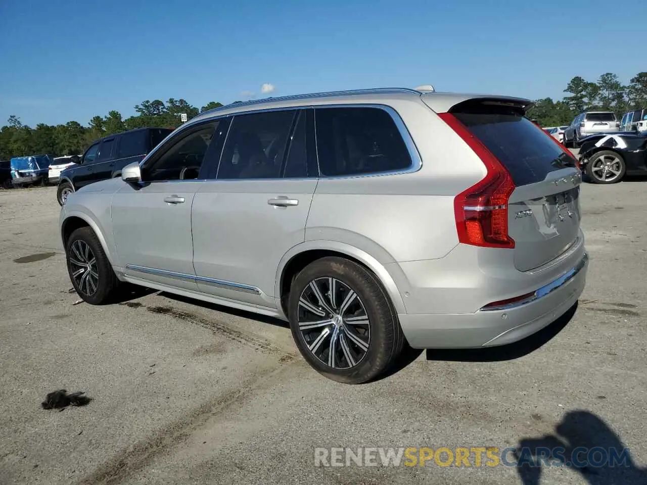 2 Photograph of a damaged car YV4062JE0R1209795 VOLVO XC90 PLUS 2024