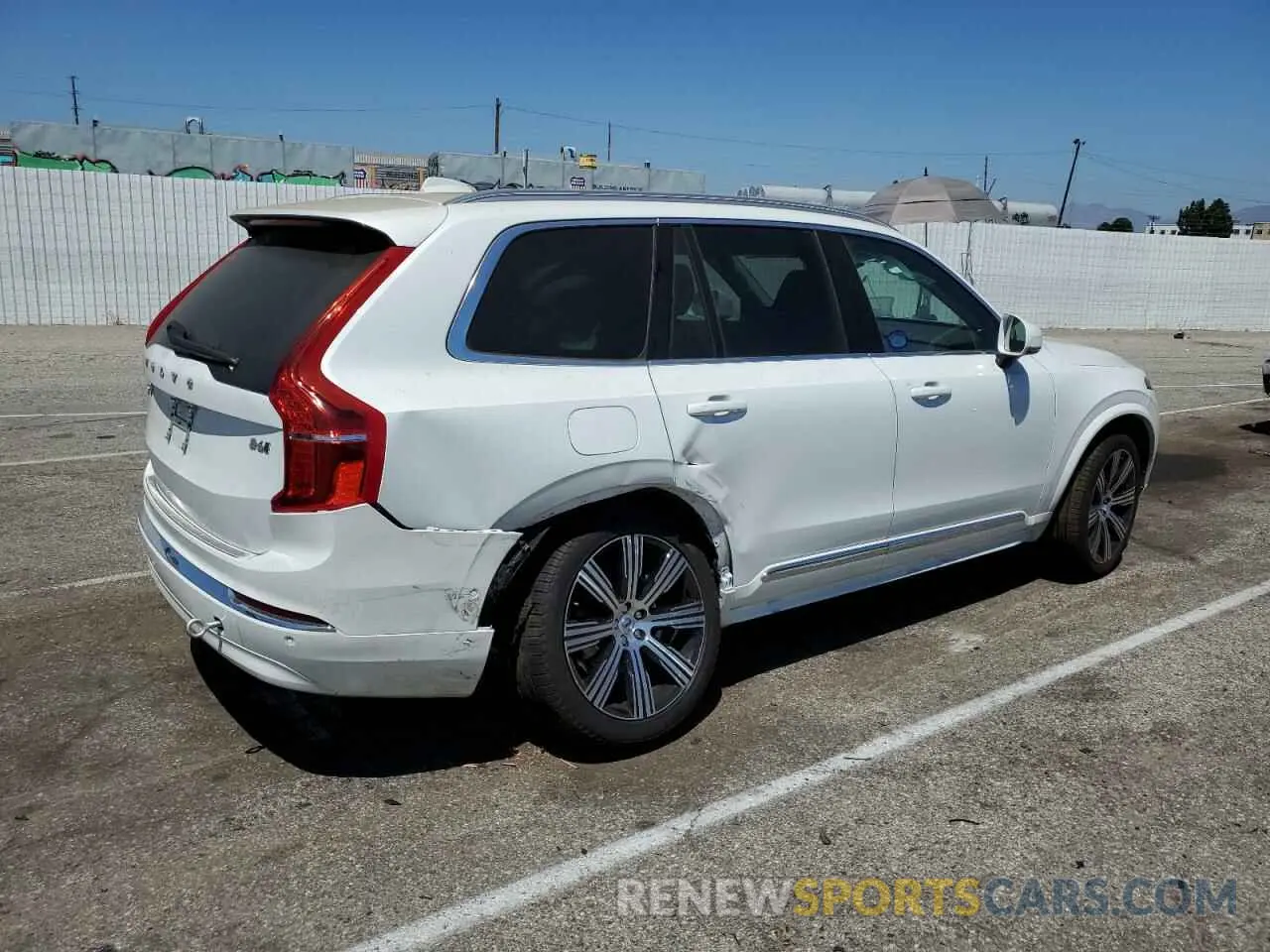 3 Photograph of a damaged car YV4062JE1R1200524 VOLVO XC90 PLUS 2024