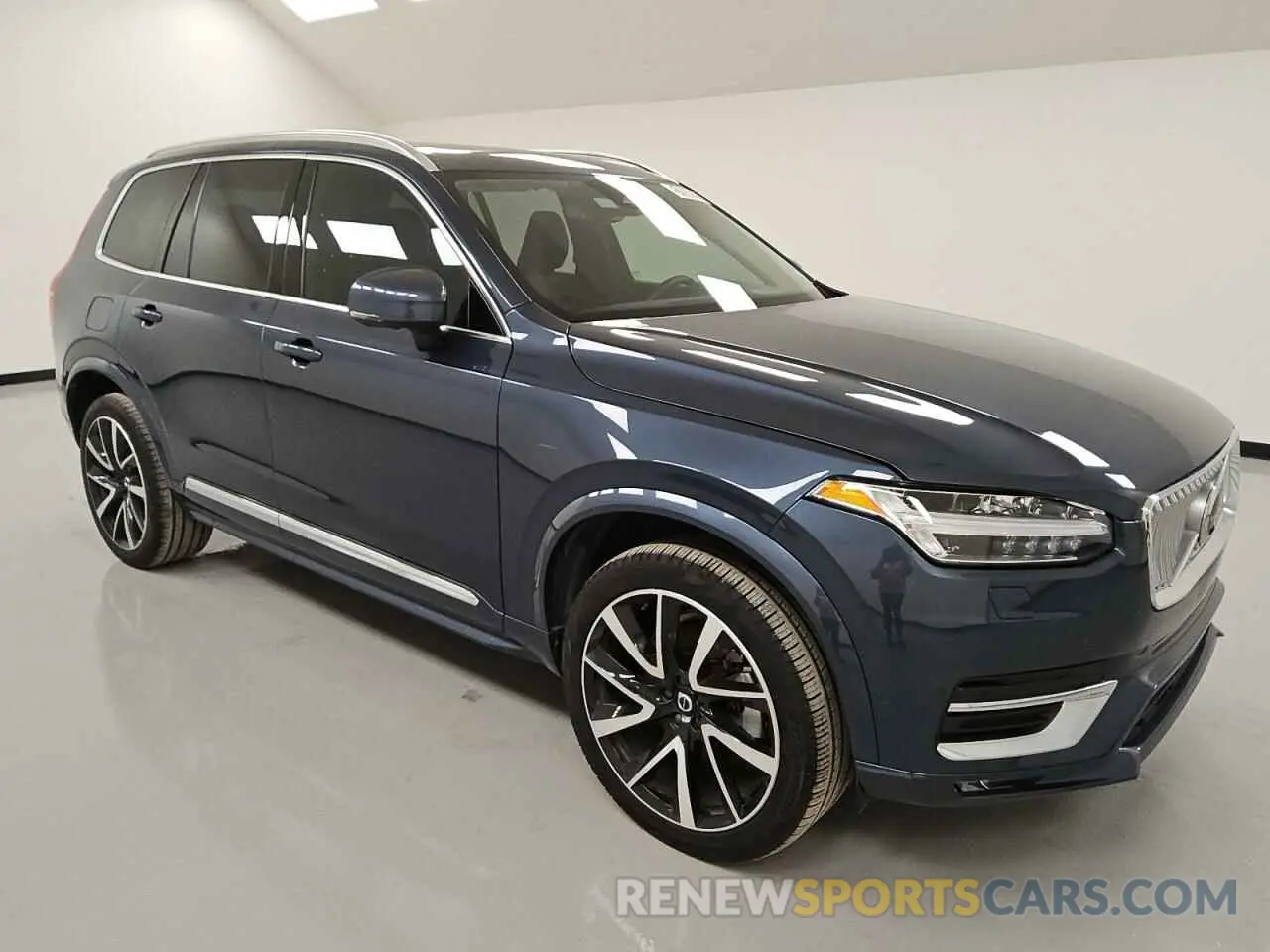 4 Photograph of a damaged car YV4062JE9R1202103 VOLVO XC90 PLUS 2024