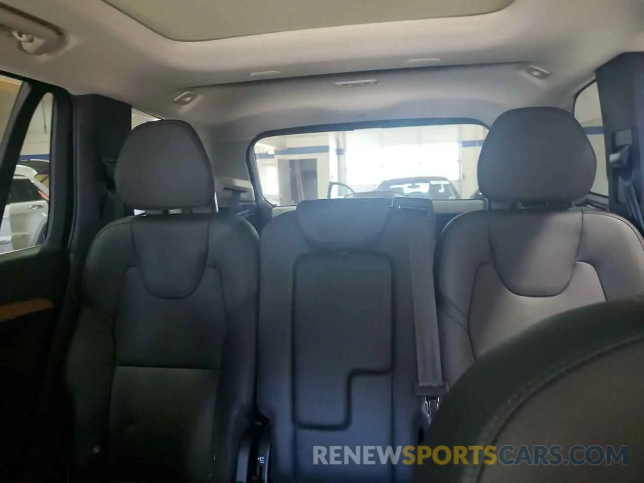 10 Photograph of a damaged car YV4062PE1R1181724 VOLVO XC90 PLUS 2024