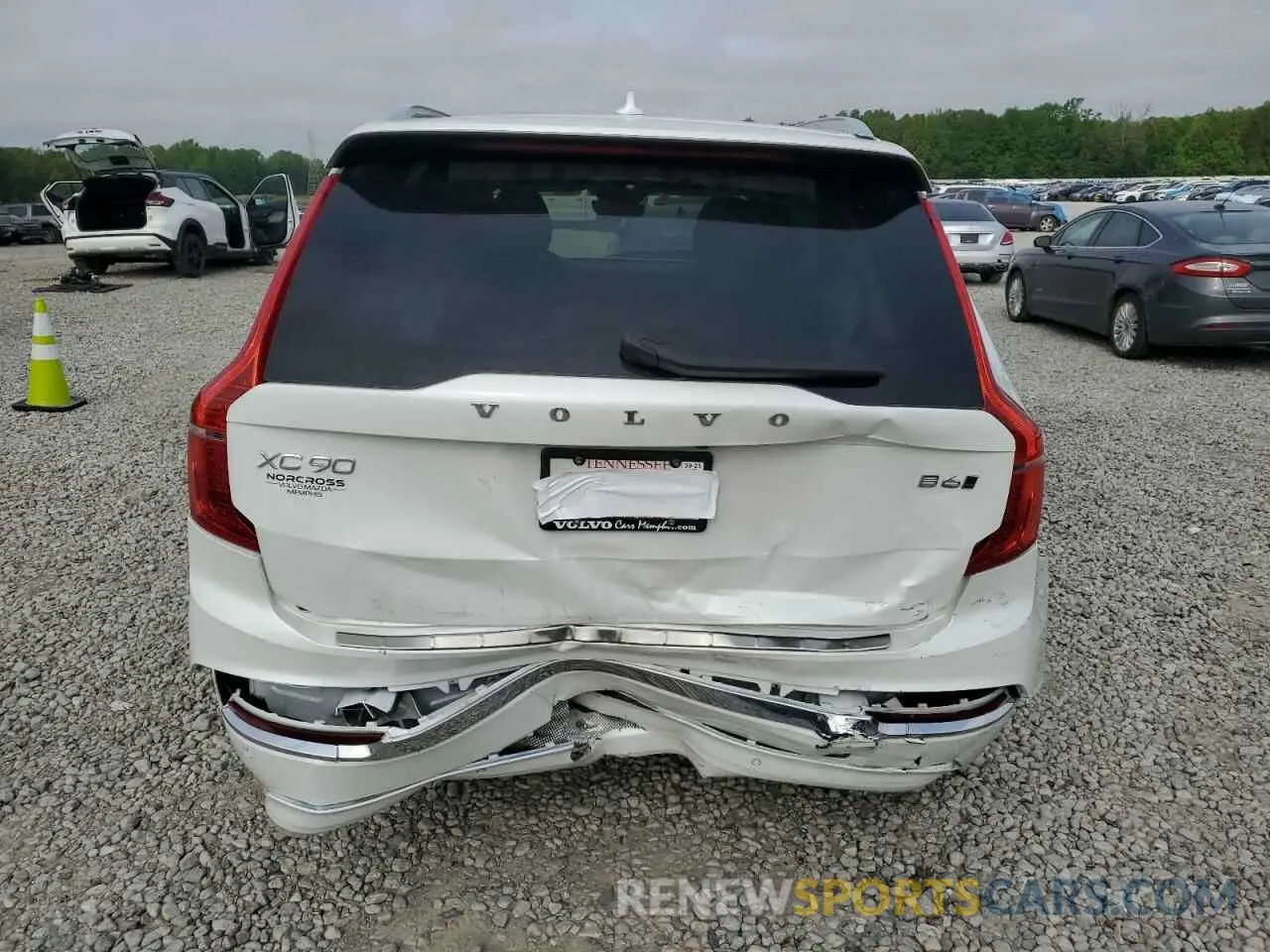 6 Photograph of a damaged car YV4062PE8R1164676 VOLVO XC90 PLUS 2024