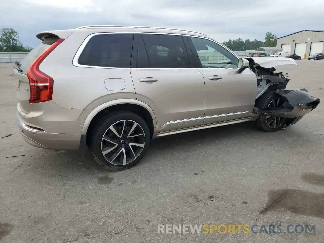 3 Photograph of a damaged car YV4062PE9R1169336 VOLVO XC90 PLUS 2024
