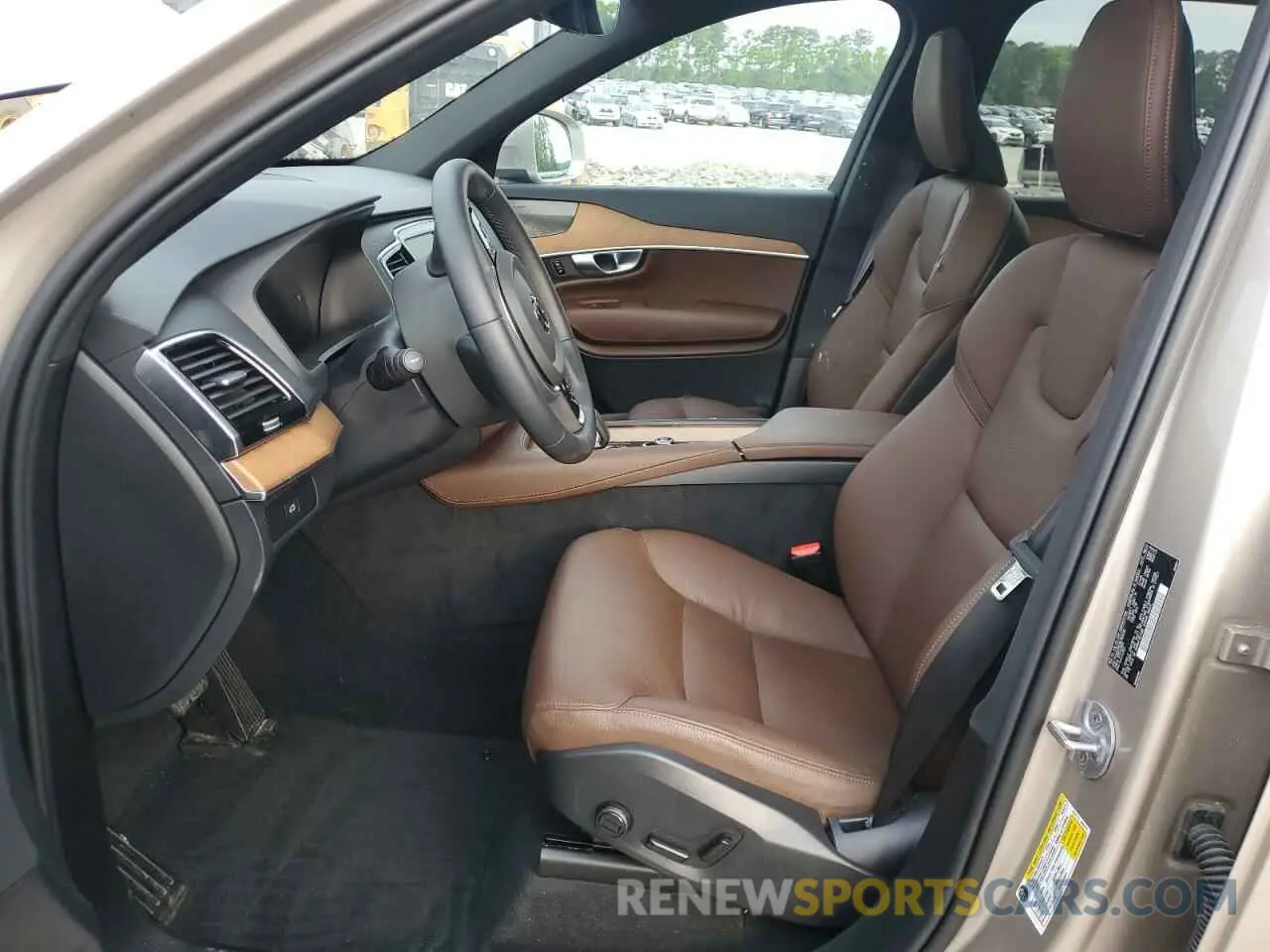 7 Photograph of a damaged car YV4062PE9R1169336 VOLVO XC90 PLUS 2024