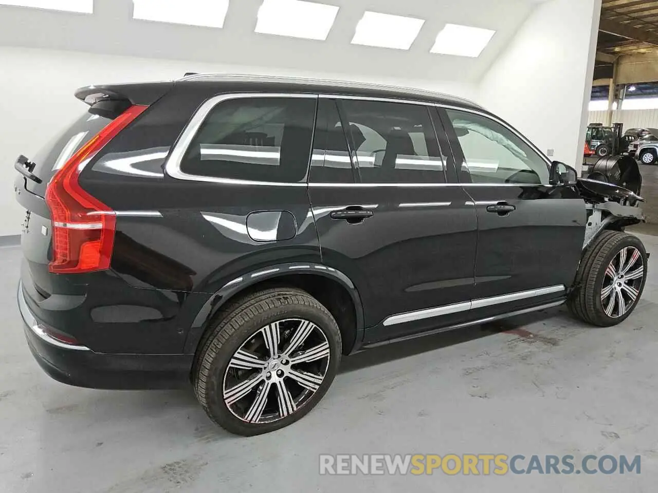 3 Photograph of a damaged car YV4H60CE4R1258471 VOLVO XC90 PLUS 2024