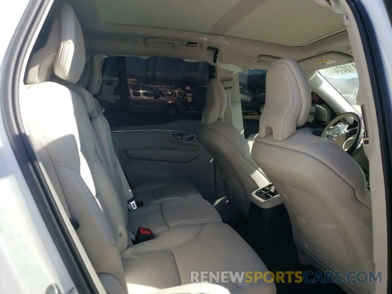 11 Photograph of a damaged car YV4H60CE7R1228591 VOLVO XC90 PLUS 2024