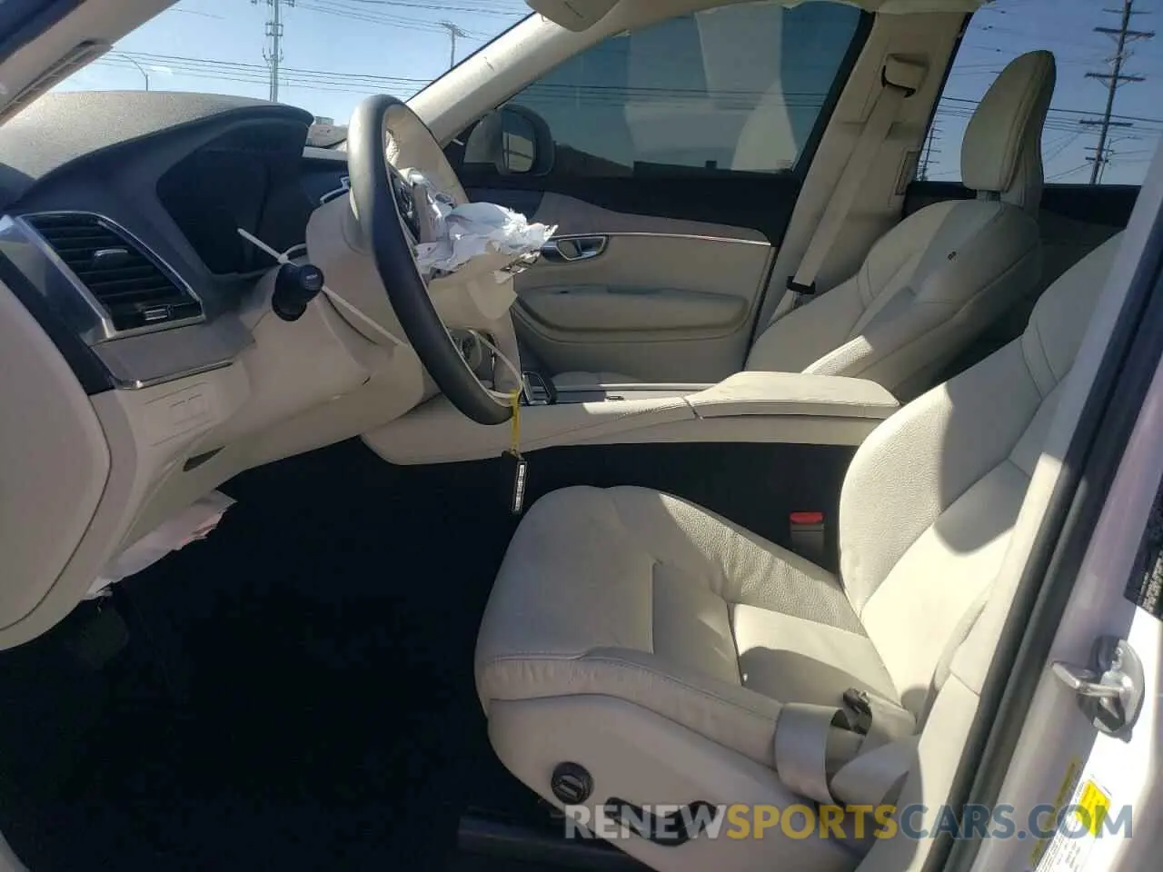 7 Photograph of a damaged car YV4H60CE7R1228591 VOLVO XC90 PLUS 2024