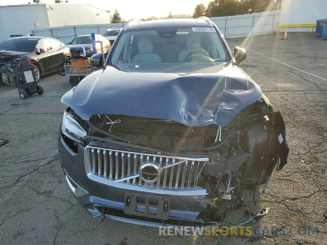 5 Photograph of a damaged car YV4H60CE9R1166515 VOLVO XC90 PLUS 2024