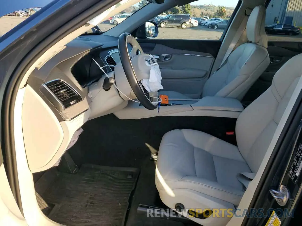 7 Photograph of a damaged car YV4H60CE9R1166515 VOLVO XC90 PLUS 2024