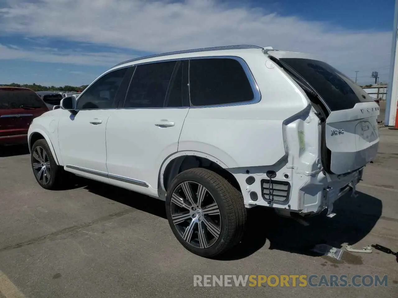 2 Photograph of a damaged car YV4H60LE0R1176317 VOLVO XC90 PLUS 2024
