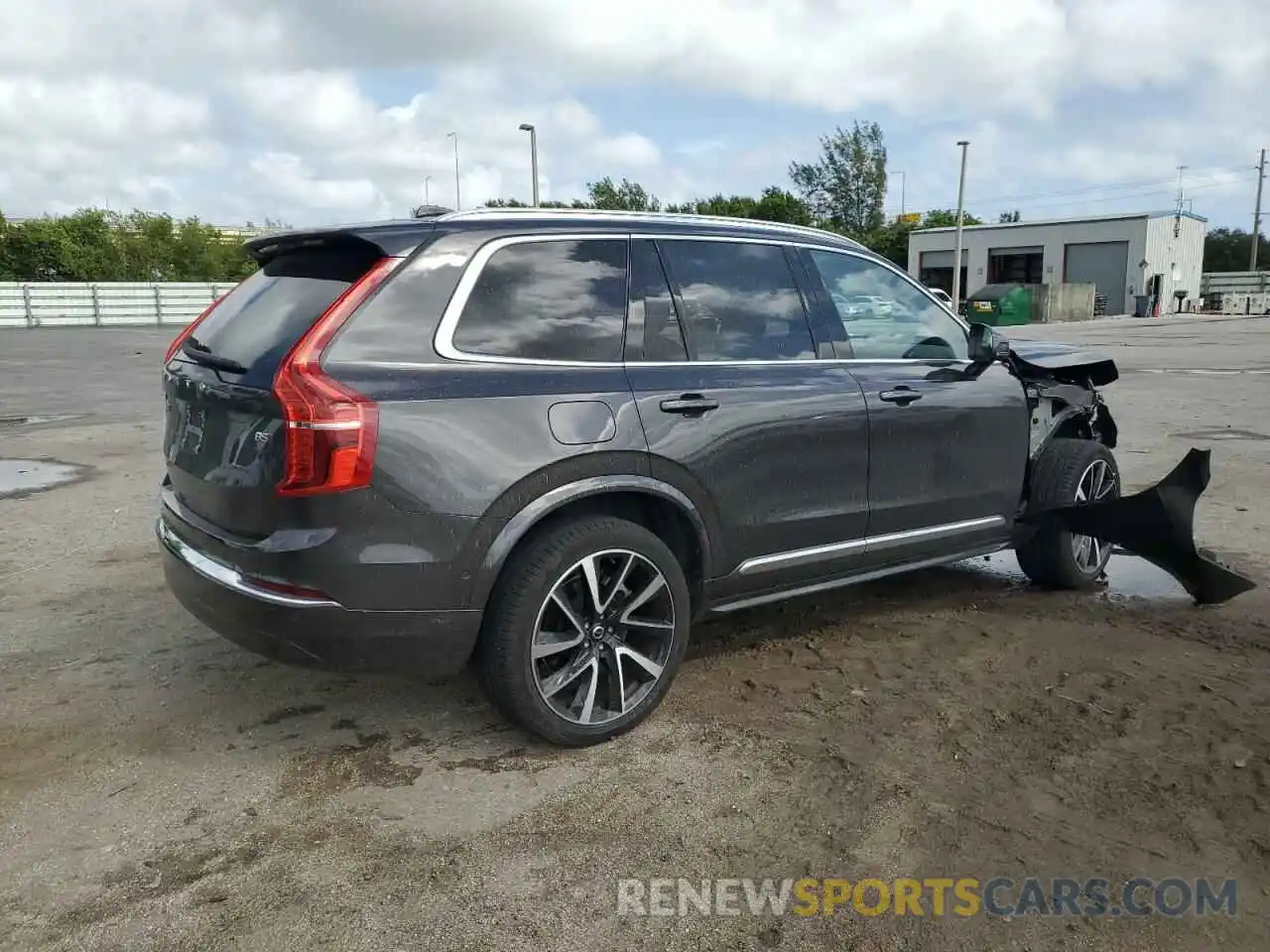 3 Photograph of a damaged car YV4L12PE0R1190412 VOLVO XC90 PLUS 2024