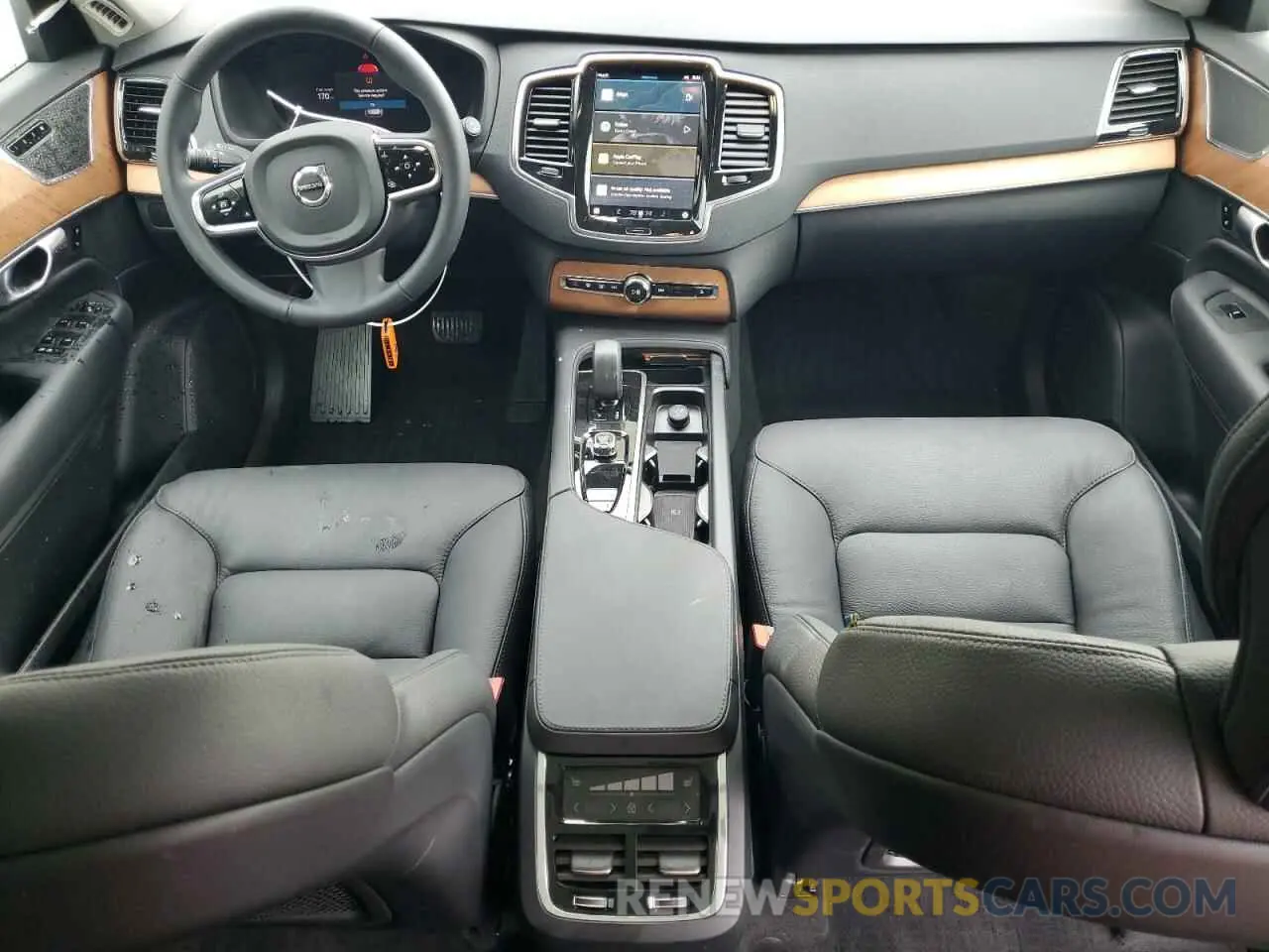 8 Photograph of a damaged car YV4L12PE0R1240466 VOLVO XC90 PLUS 2024