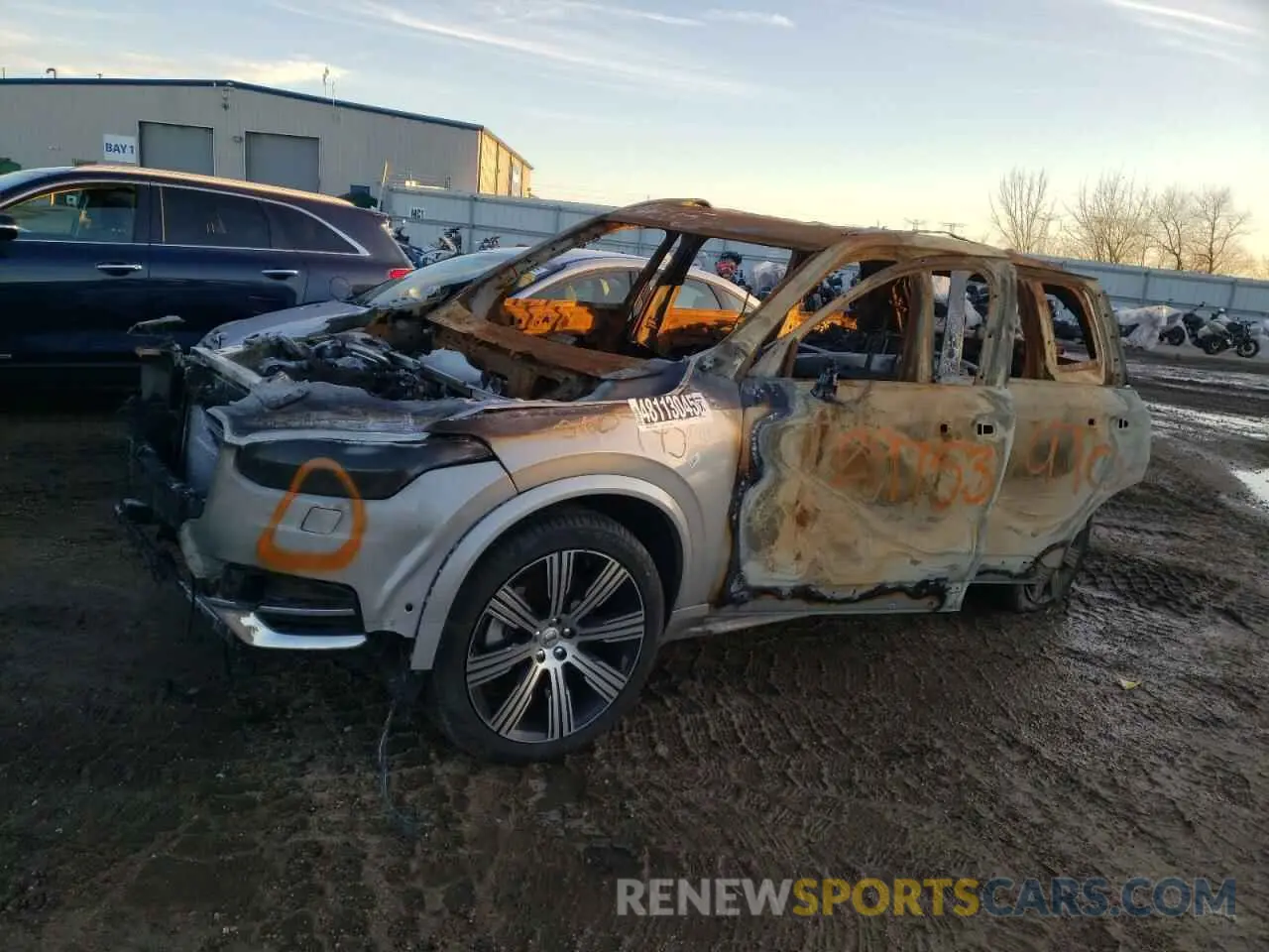 1 Photograph of a damaged car YV4L12PE3R1235603 VOLVO XC90 PLUS 2024