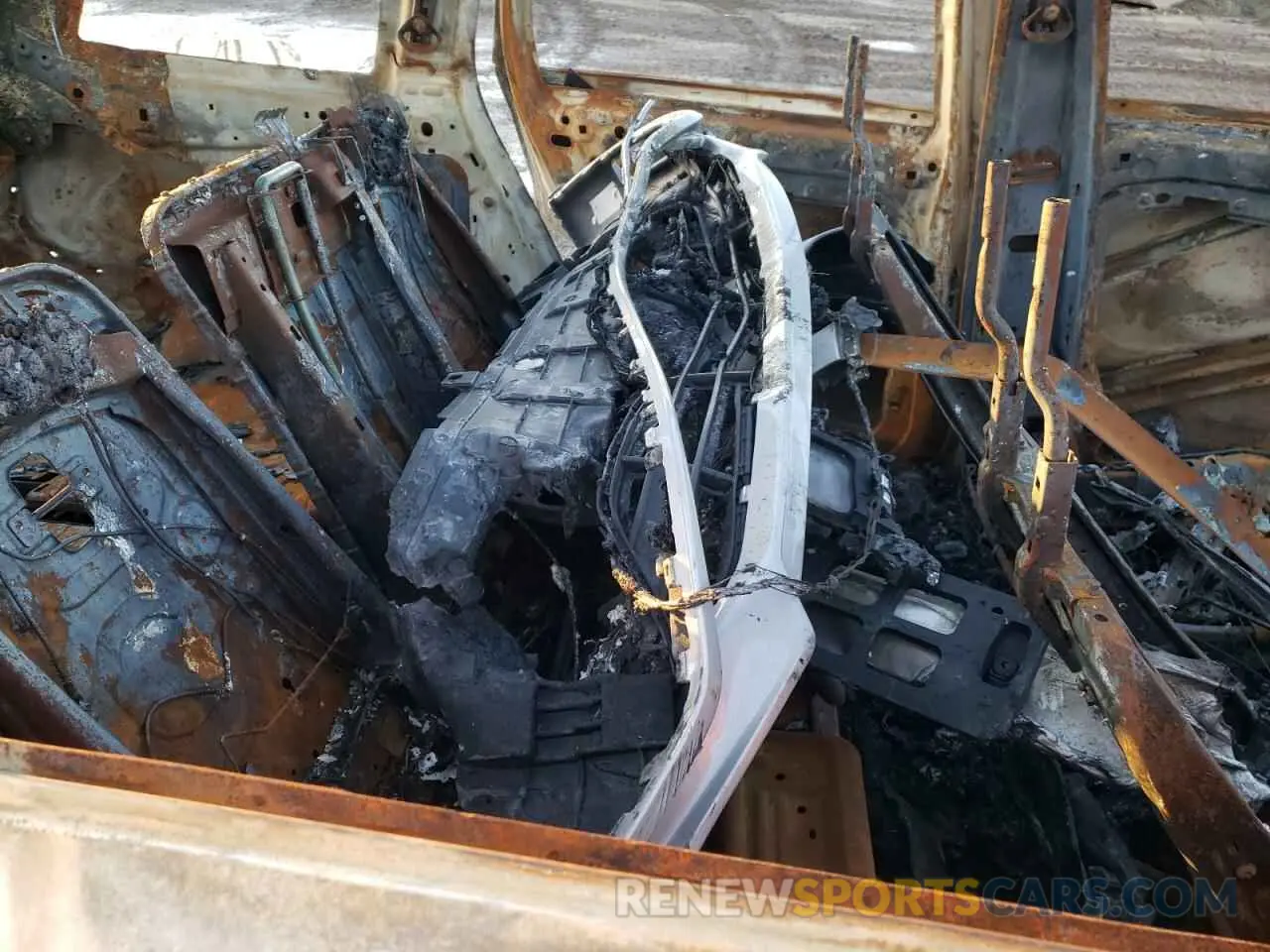 11 Photograph of a damaged car YV4L12PE3R1235603 VOLVO XC90 PLUS 2024