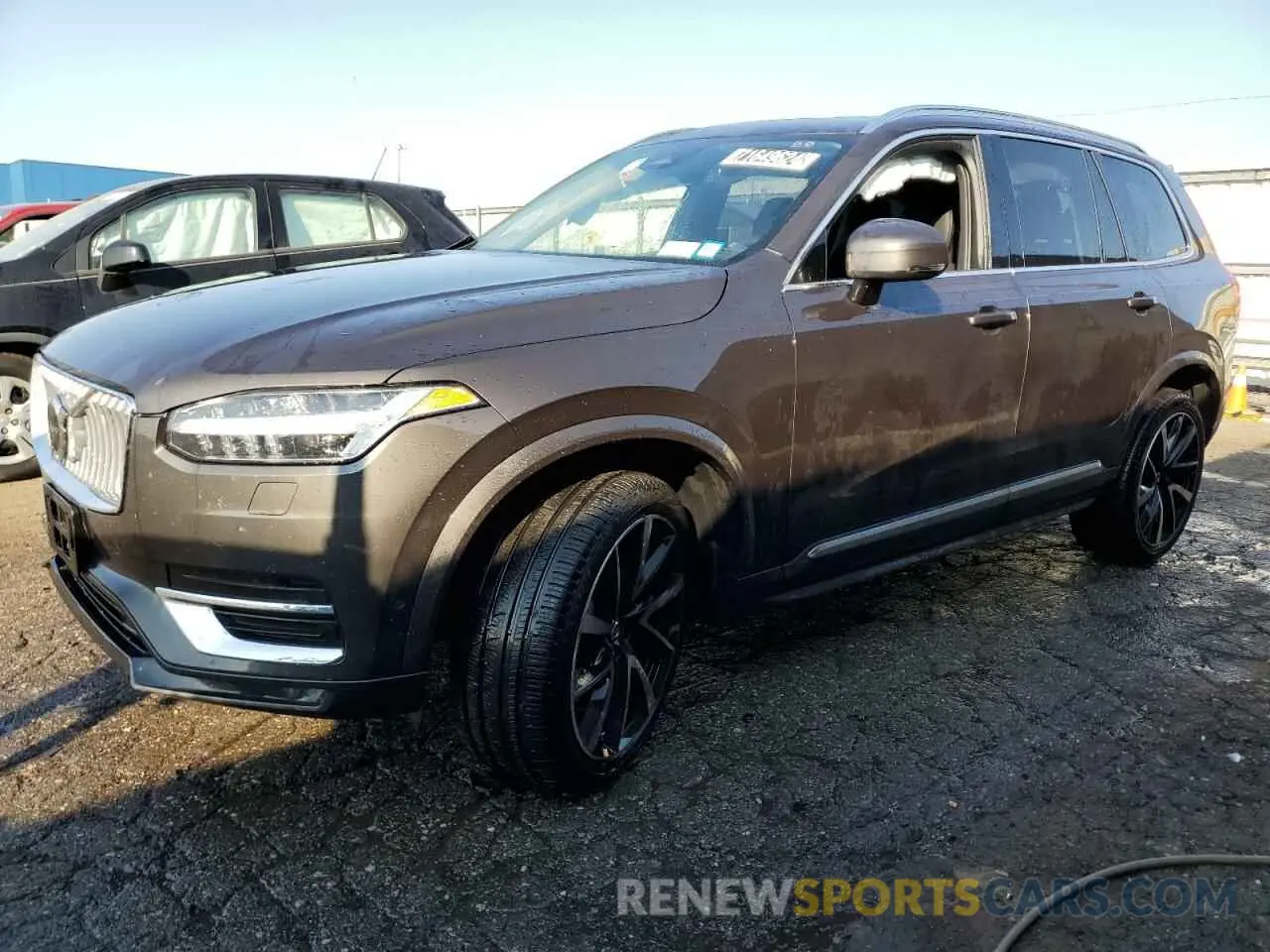 1 Photograph of a damaged car YV4L12PEXR1235033 VOLVO XC90 PLUS 2024