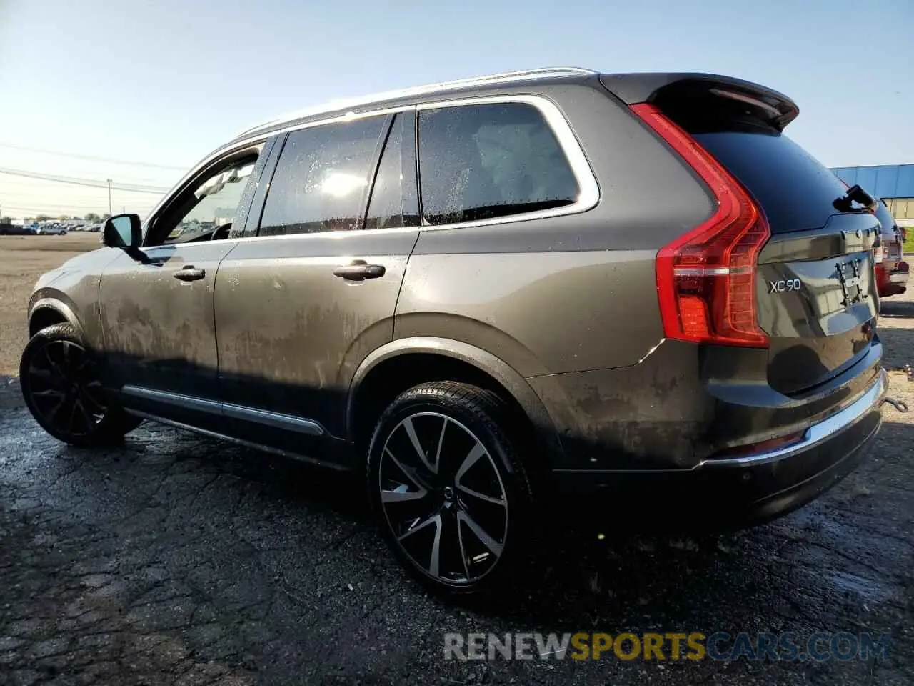 2 Photograph of a damaged car YV4L12PEXR1235033 VOLVO XC90 PLUS 2024