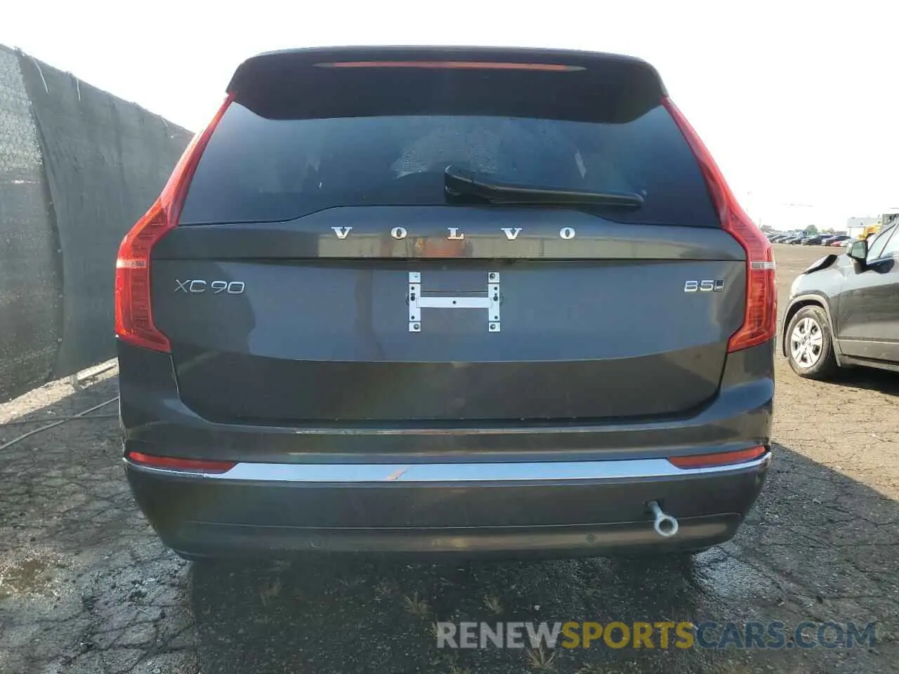 6 Photograph of a damaged car YV4L12PEXR1235033 VOLVO XC90 PLUS 2024