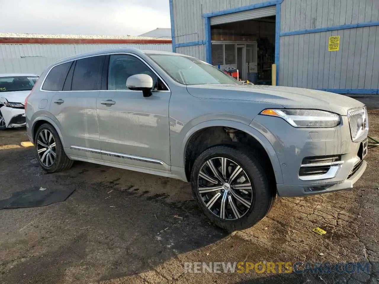 4 Photograph of a damaged car YV4062PE6S1342140 VOLVO XC90 PLUS 2025