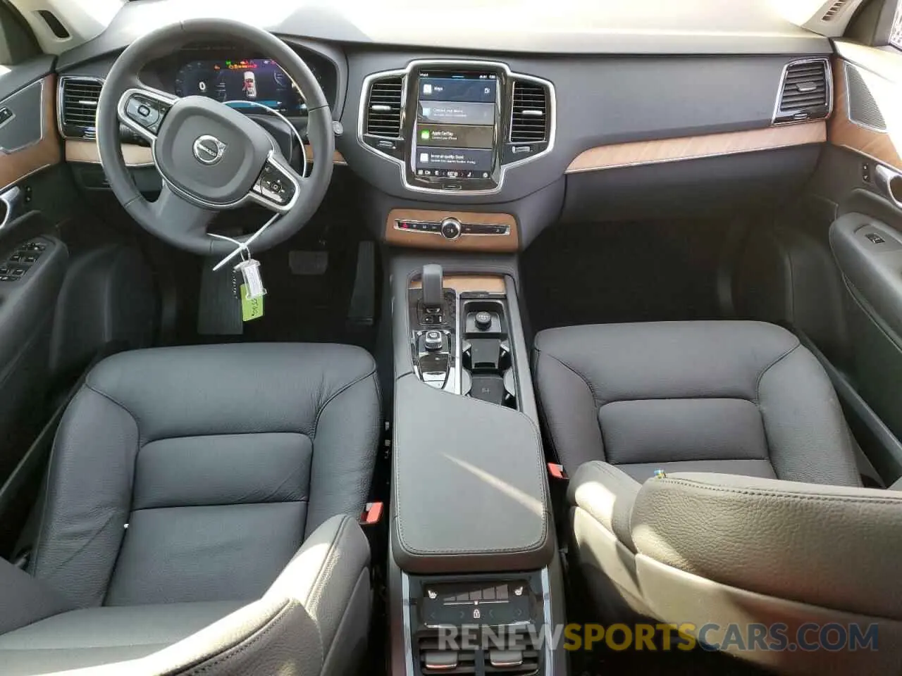 8 Photograph of a damaged car YV4062PE6S1342140 VOLVO XC90 PLUS 2025