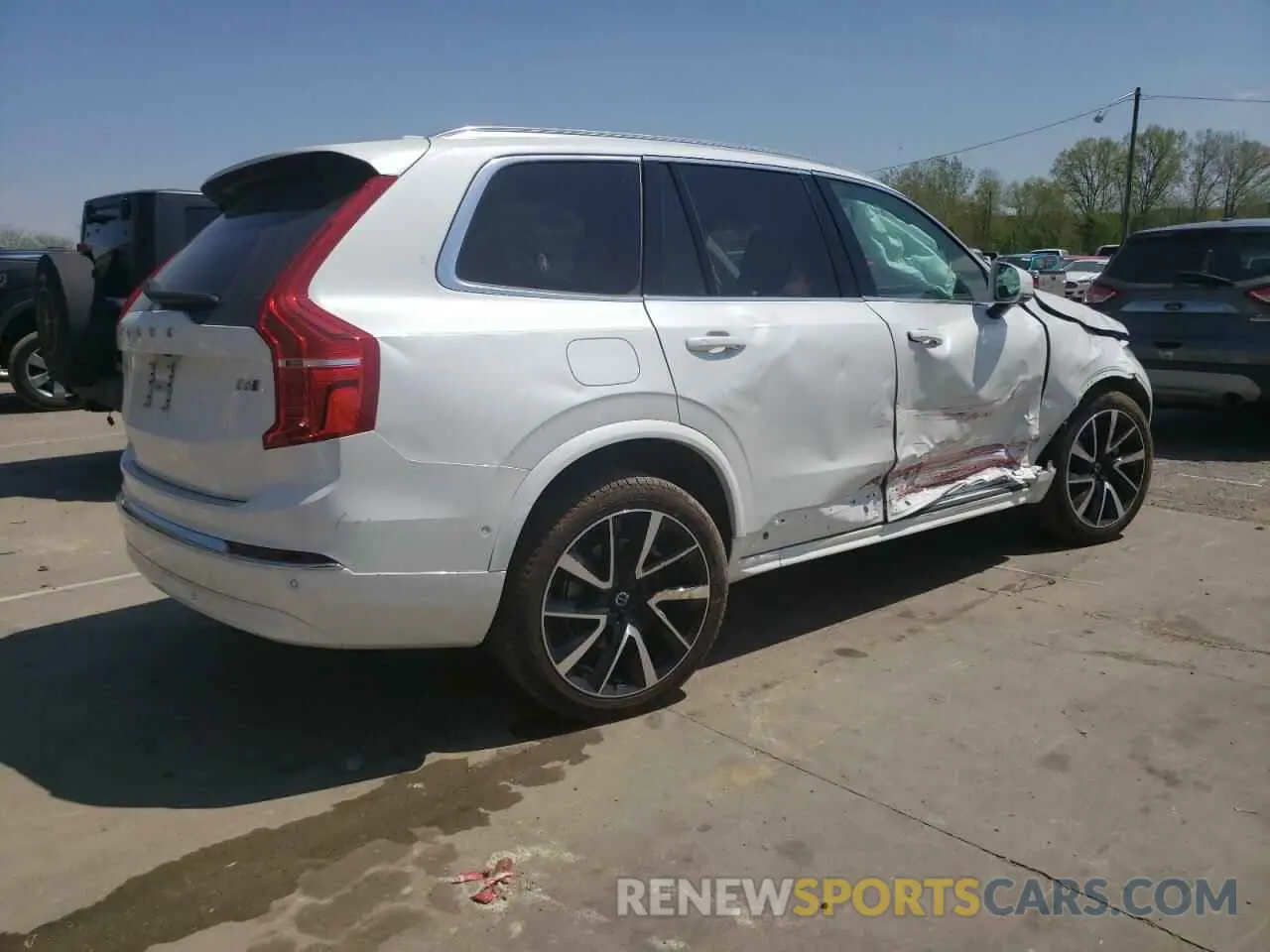 3 Photograph of a damaged car YV4062PEXS1335353 VOLVO XC90 PLUS 2025
