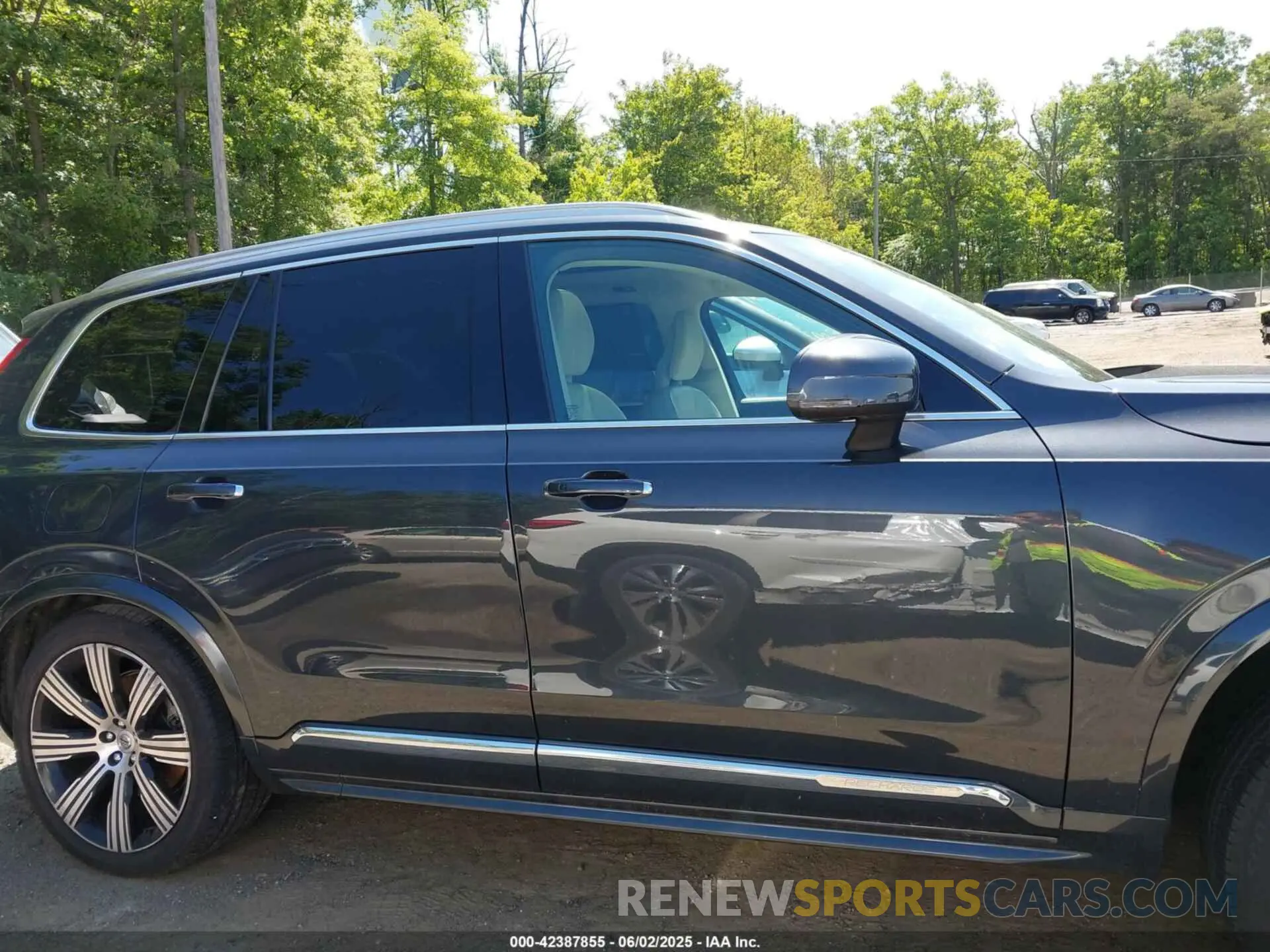13 Photograph of a damaged car YV4BR00L4M1698473 VOLVO XC90 RECHARGE PLUG-IN HYBRID 2021