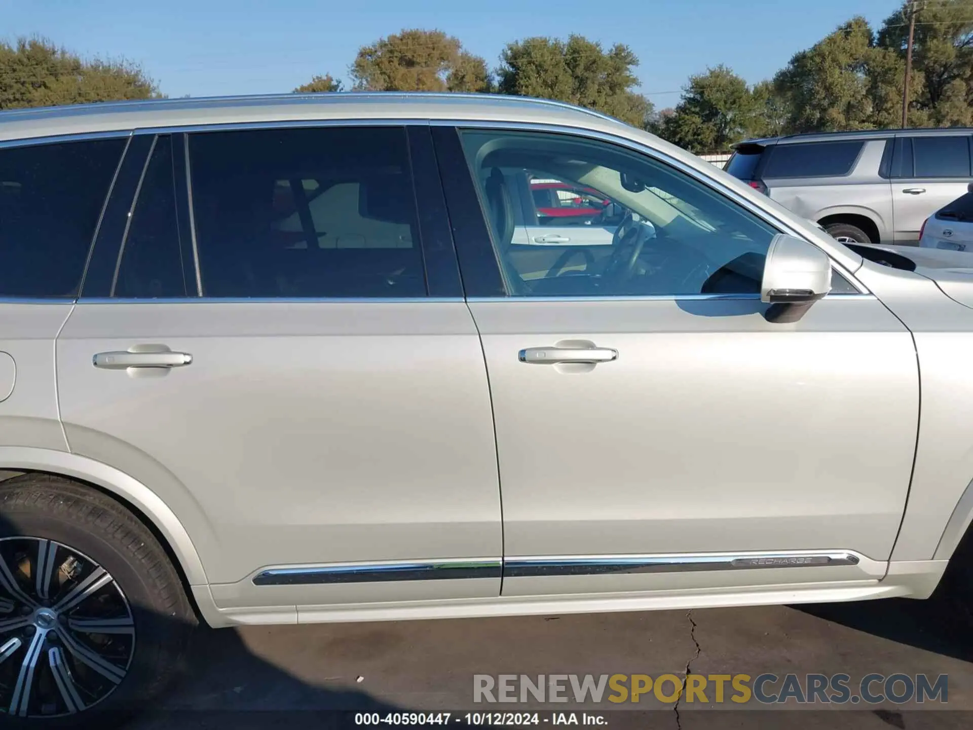 13 Photograph of a damaged car YV4BR00L6M1695350 VOLVO XC90 RECHARGE PLUG-IN HYBRID 2021