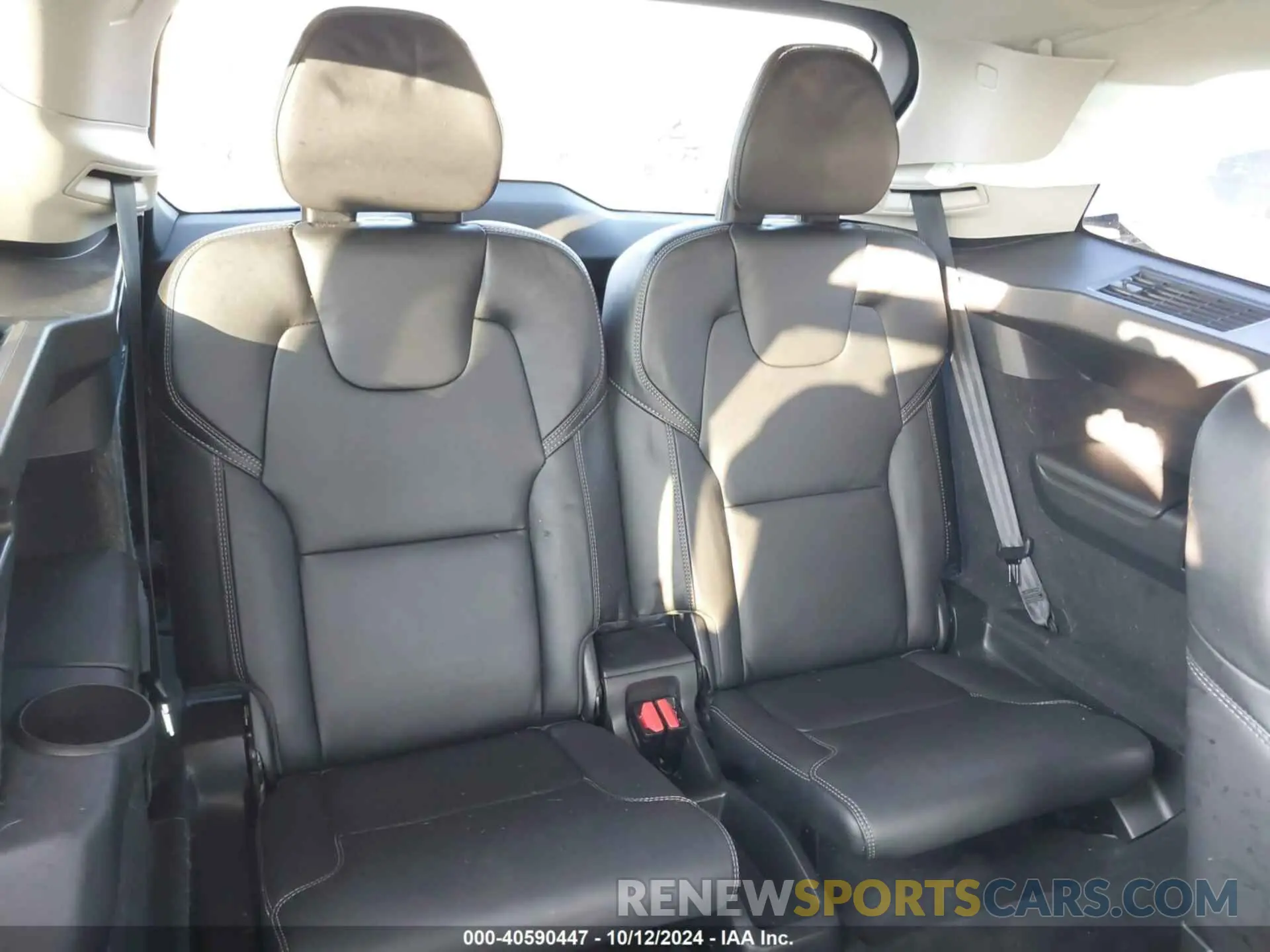 17 Photograph of a damaged car YV4BR00L6M1695350 VOLVO XC90 RECHARGE PLUG-IN HYBRID 2021