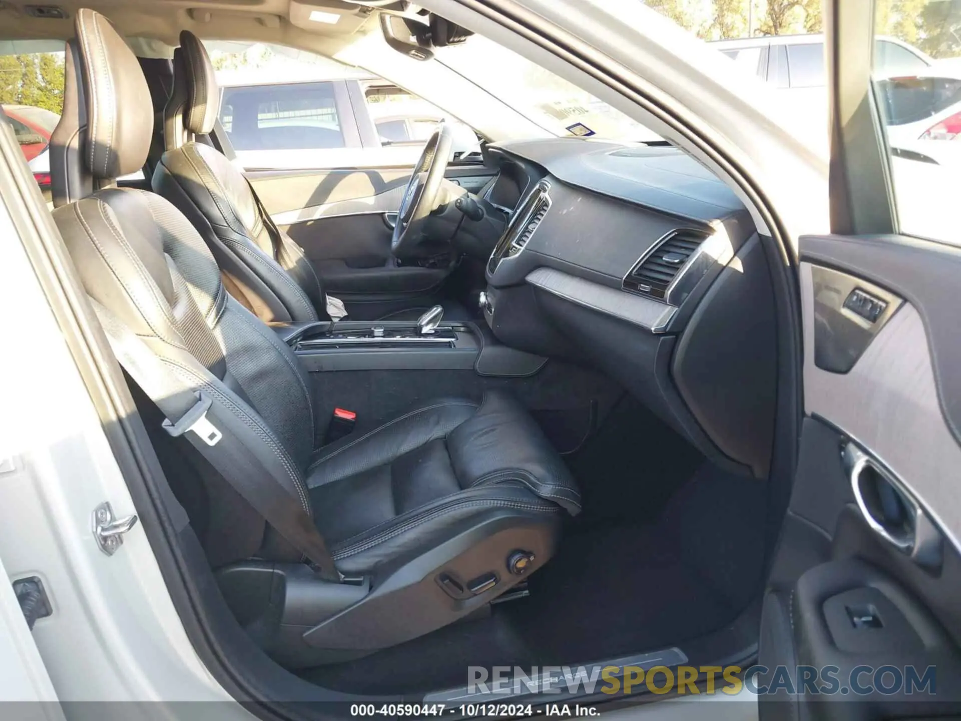 5 Photograph of a damaged car YV4BR00L6M1695350 VOLVO XC90 RECHARGE PLUG-IN HYBRID 2021
