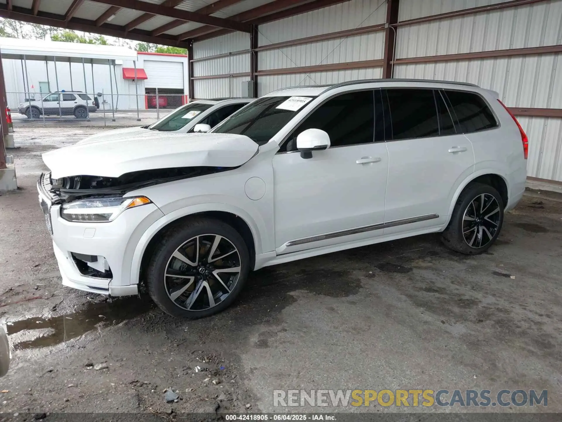 2 Photograph of a damaged car YV4BR0CK4M1692515 VOLVO XC90 RECHARGE PLUG-IN HYBRID 2021