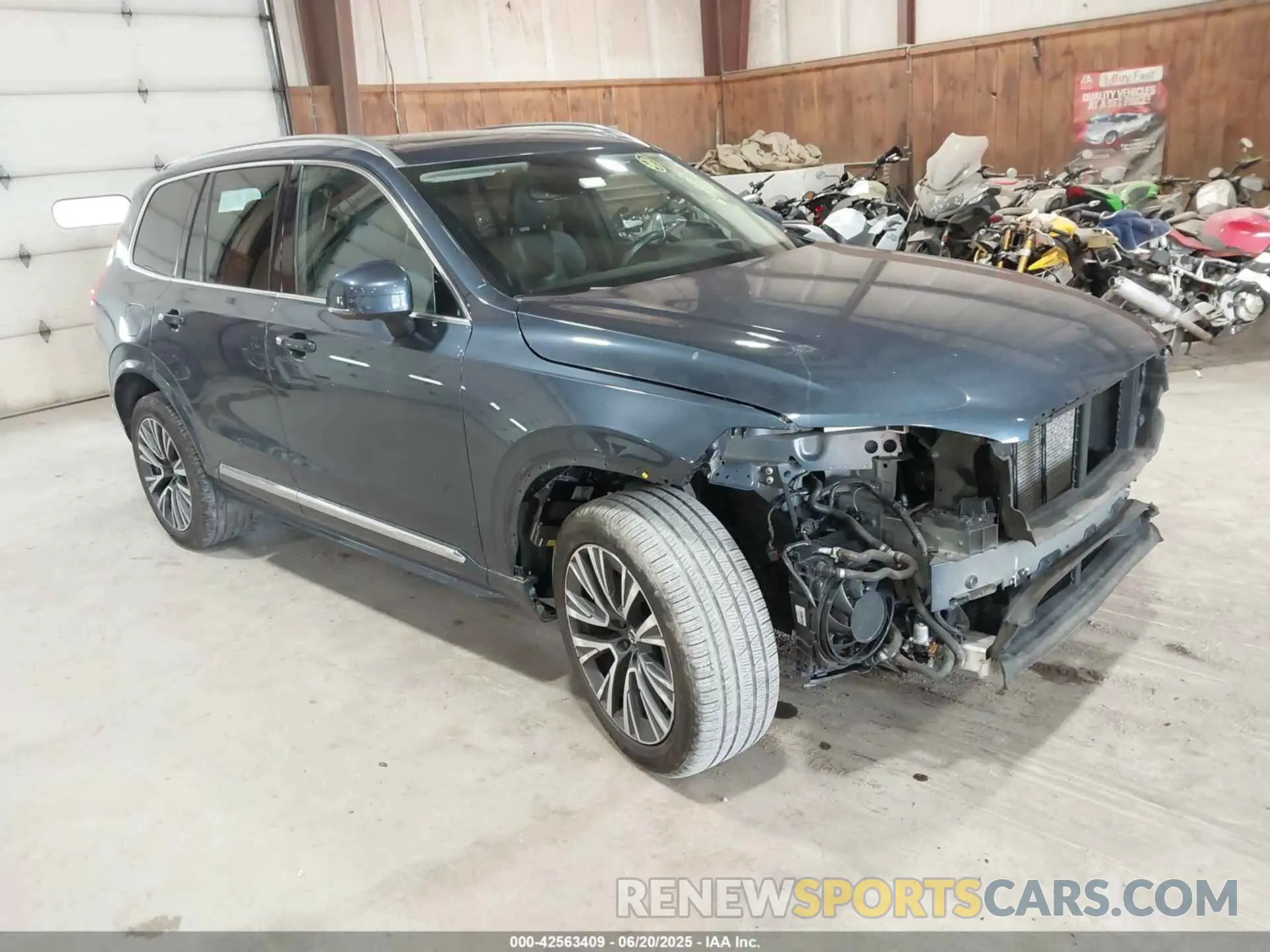 1 Photograph of a damaged car YV4BR0CK9M1695040 VOLVO XC90 RECHARGE PLUG-IN HYBRID 2021