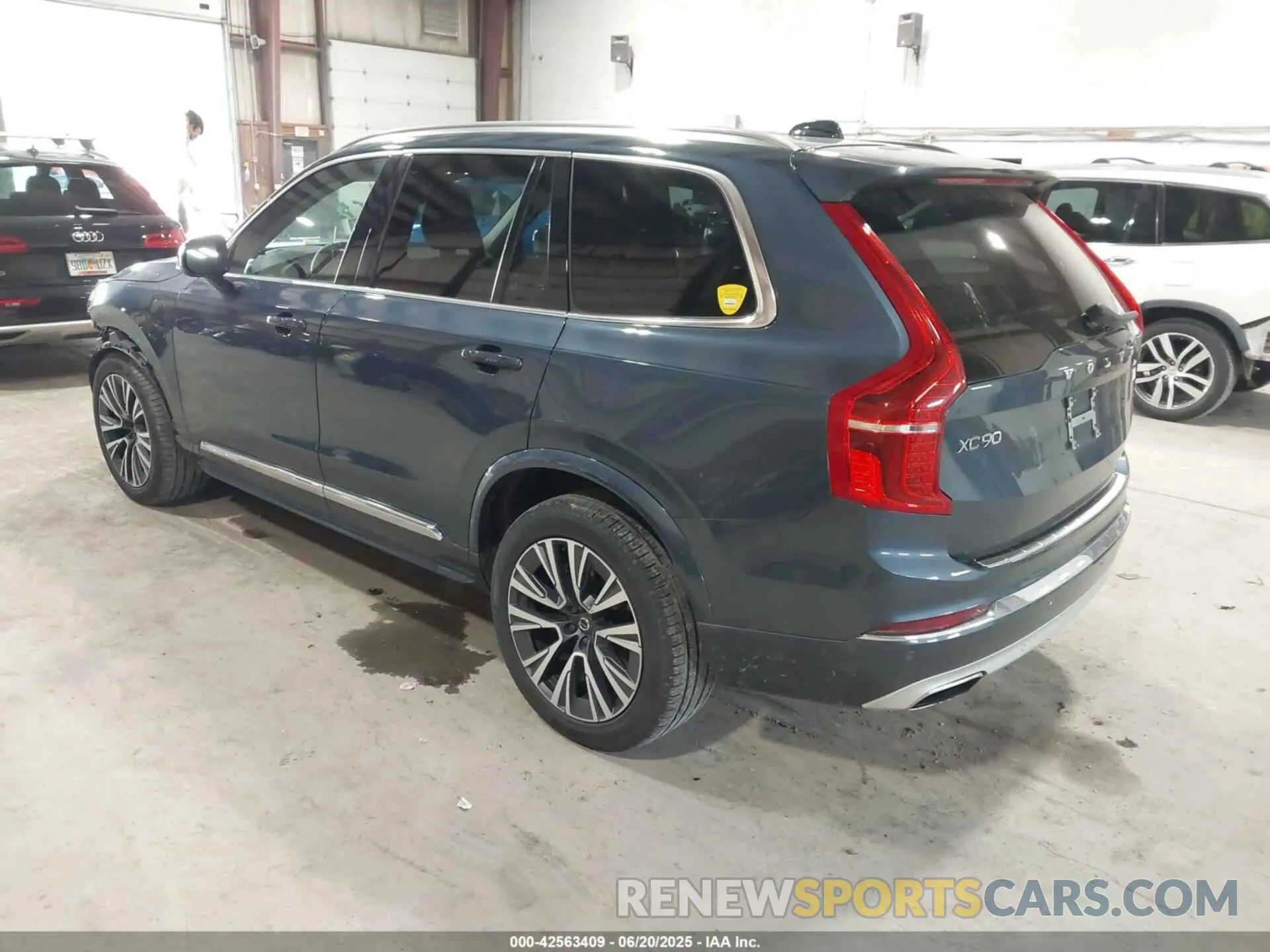 3 Photograph of a damaged car YV4BR0CK9M1695040 VOLVO XC90 RECHARGE PLUG-IN HYBRID 2021