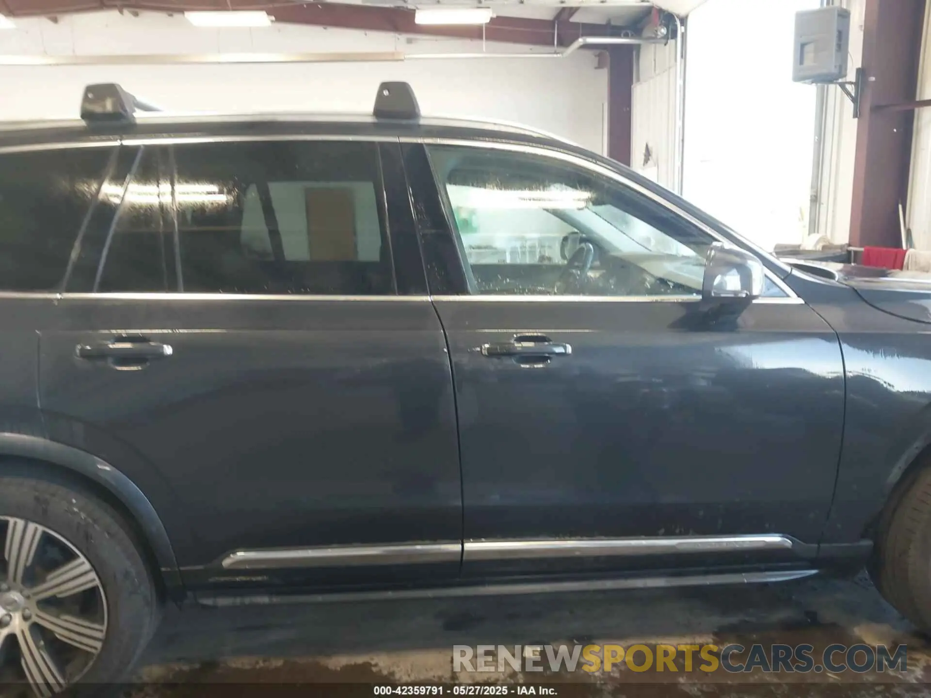 14 Photograph of a damaged car YV4BR0CL3M1697276 VOLVO XC90 RECHARGE PLUG-IN HYBRID 2021
