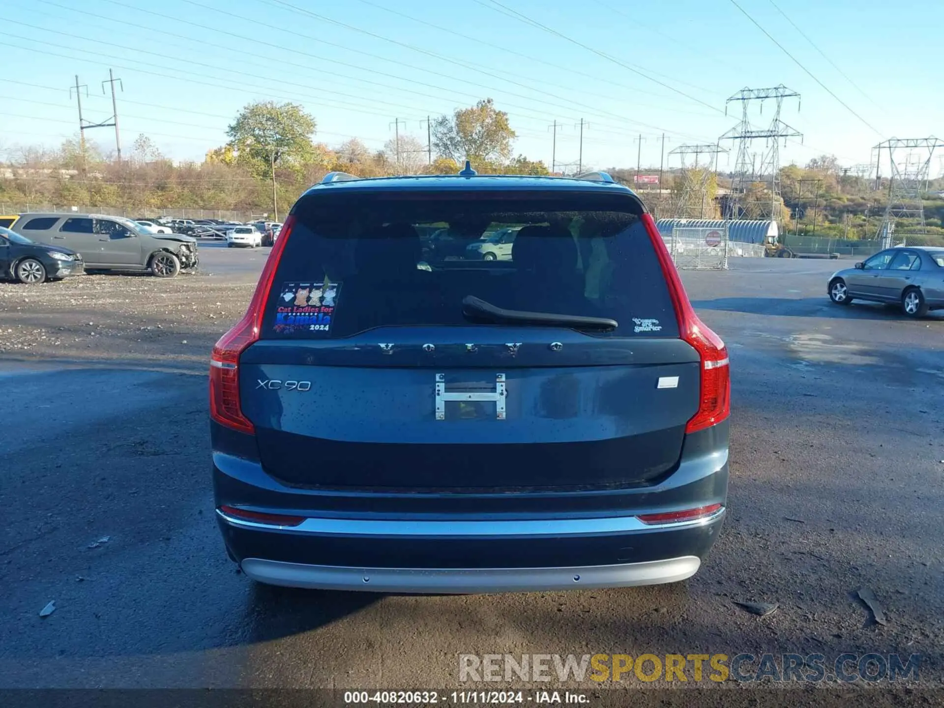 16 Photograph of a damaged car YV4BR0CL4N1816664 VOLVO XC90 RECHARGE PLUG-IN HYBRID 2022