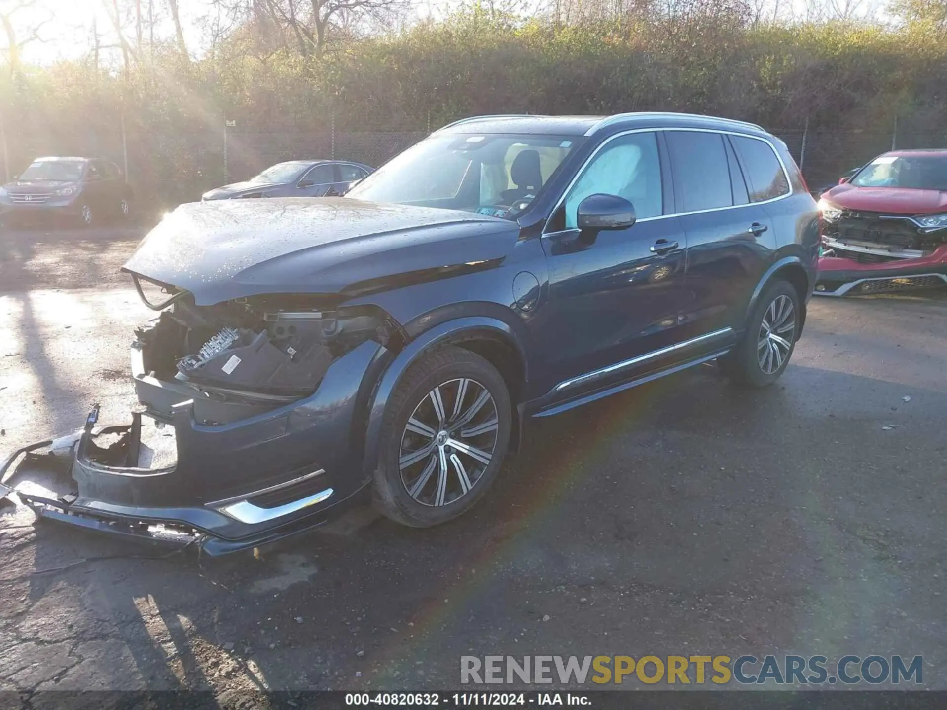 2 Photograph of a damaged car YV4BR0CL4N1816664 VOLVO XC90 RECHARGE PLUG-IN HYBRID 2022